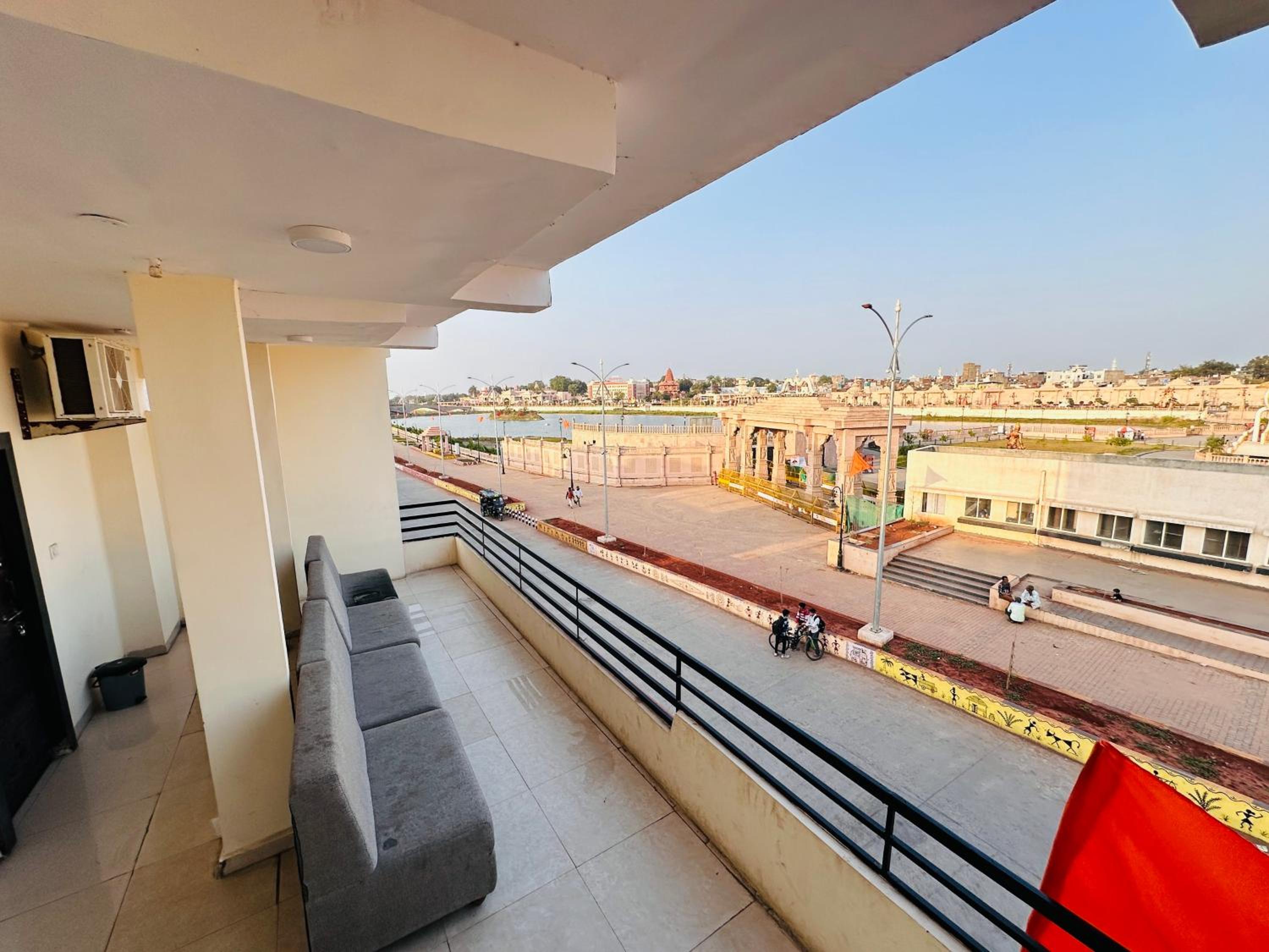 Tiwari G Shridhara Hotel view 2