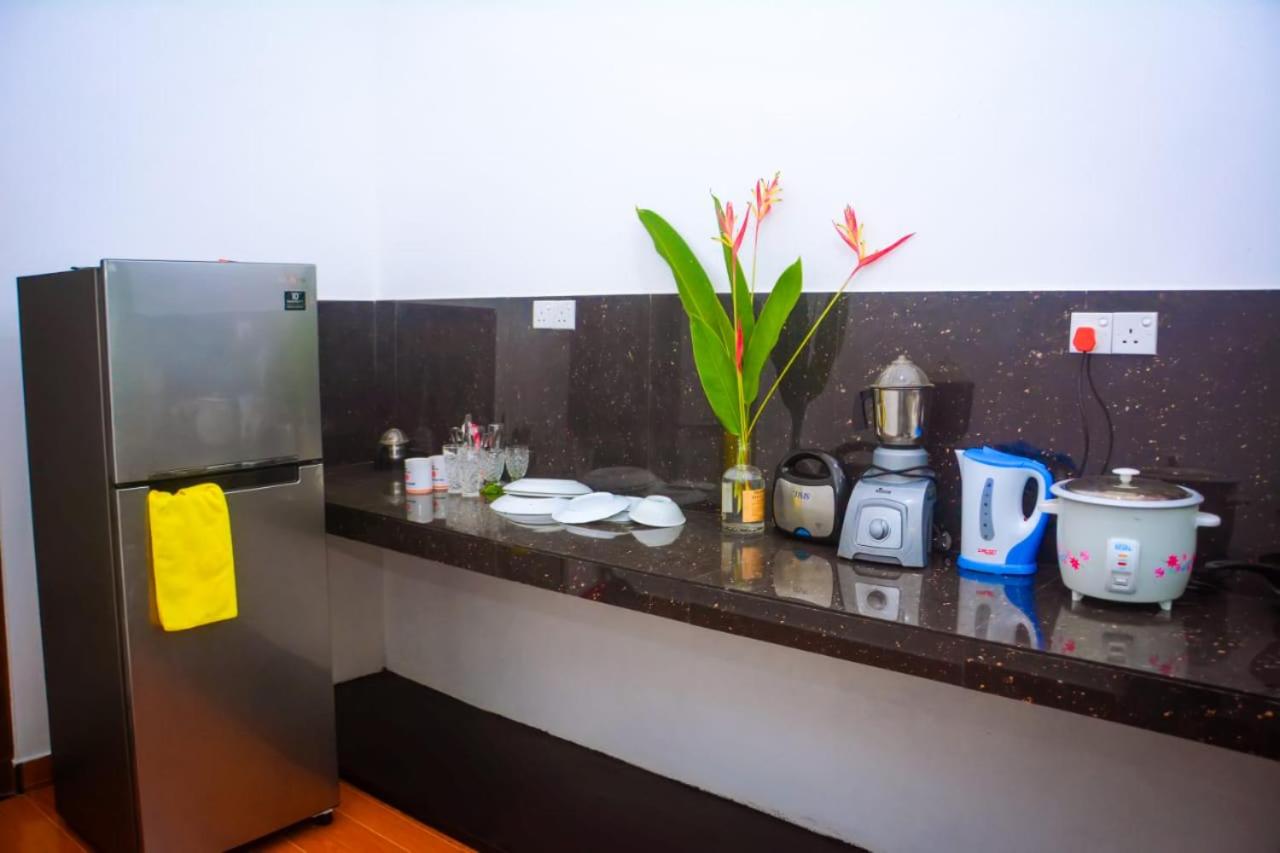 Ashi Apartment