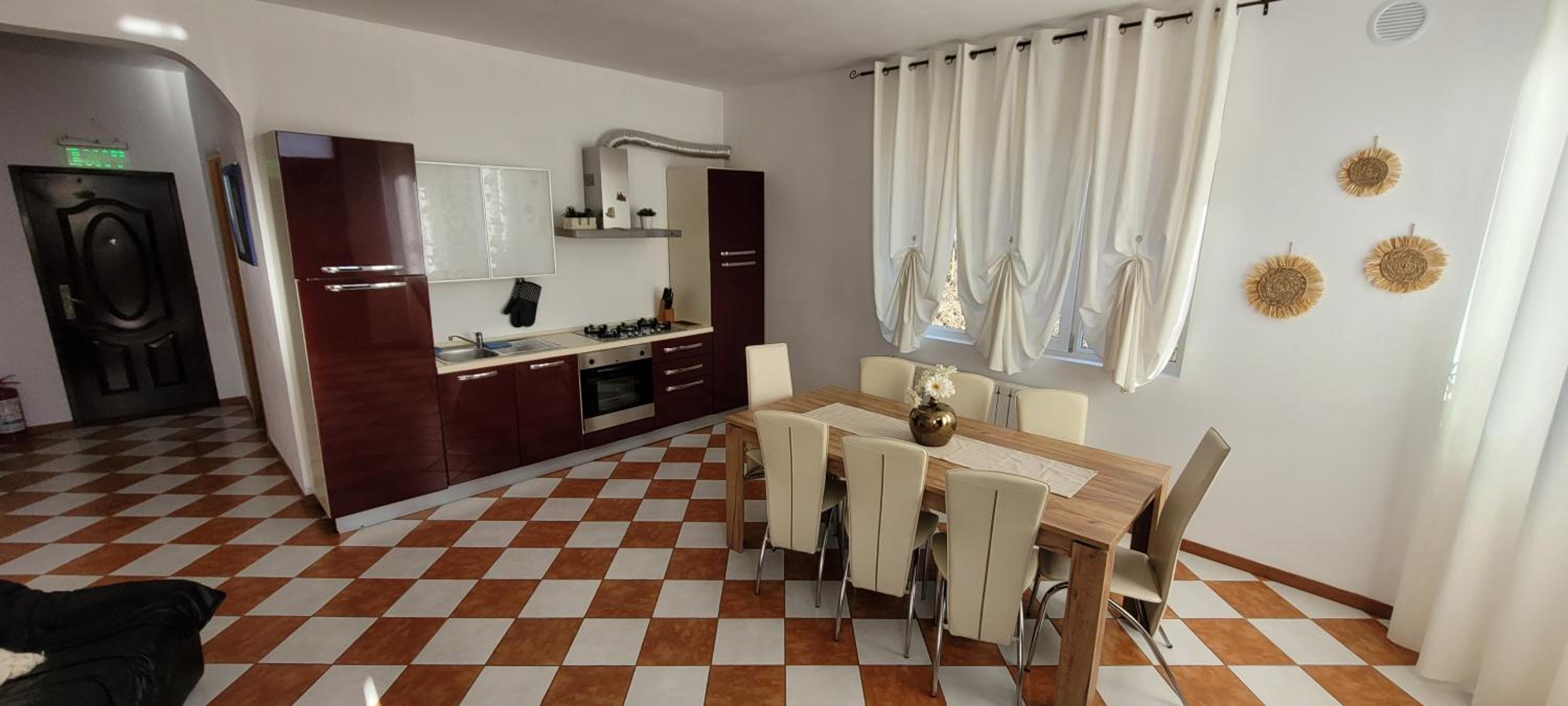 Photo 37