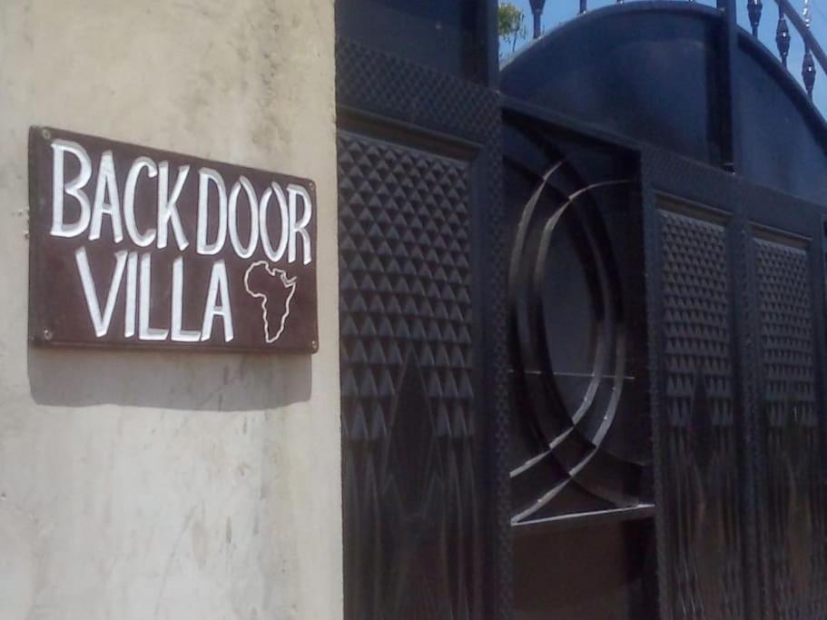 Backdoor Villa