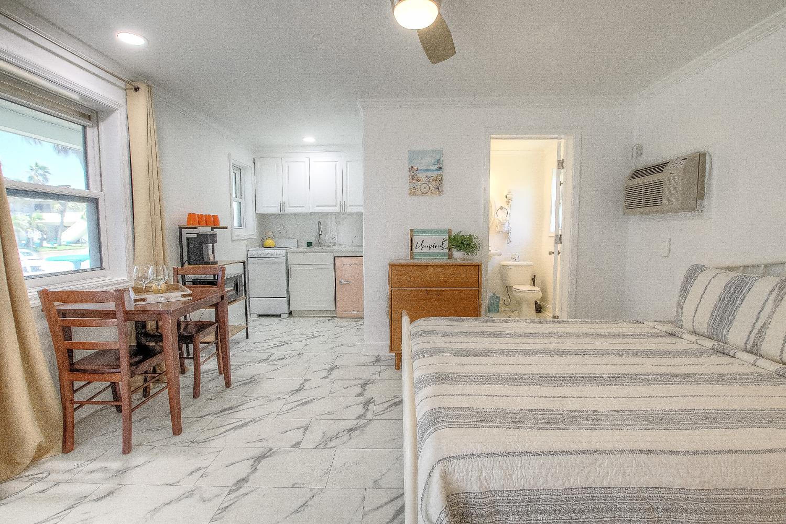 Daytona Shores Inn and Suites, Photo 182