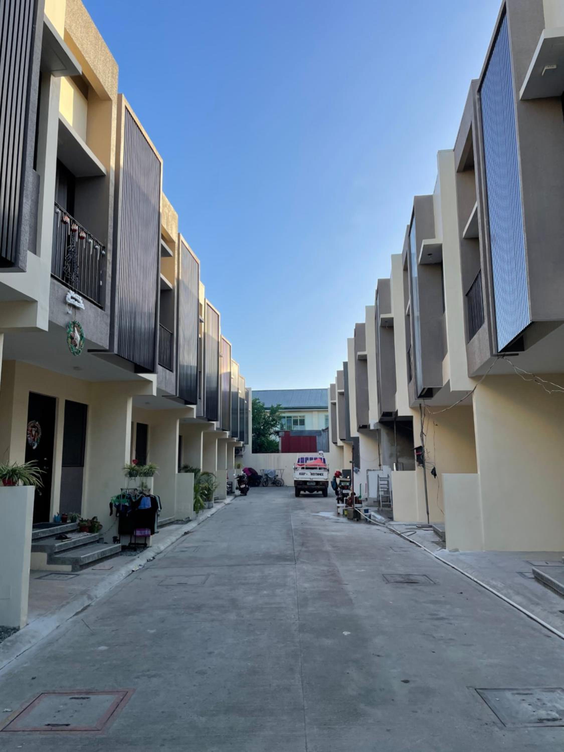 FLY & REST GUESTHOUSE - Mactan-Cebu International Airport view 3