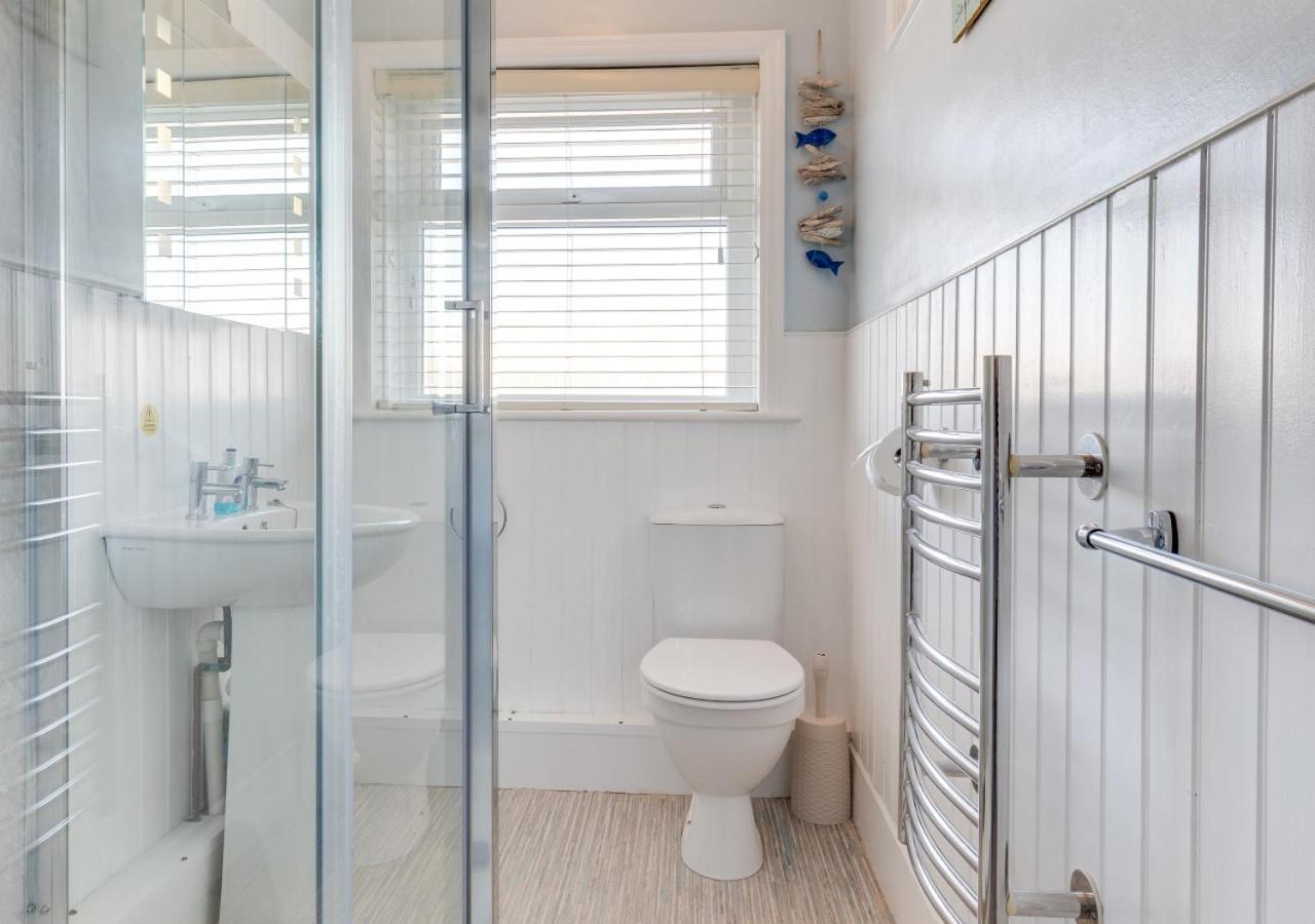2 Bed in Sidmouth oc-mbmar