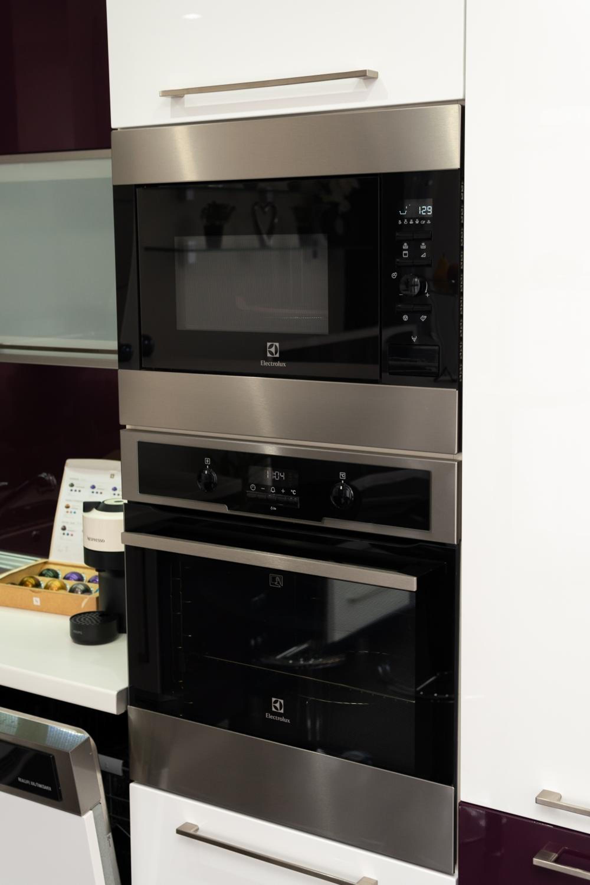 BNB New Beautiful Apartment in the Center of Ostrava with option Garage Parking