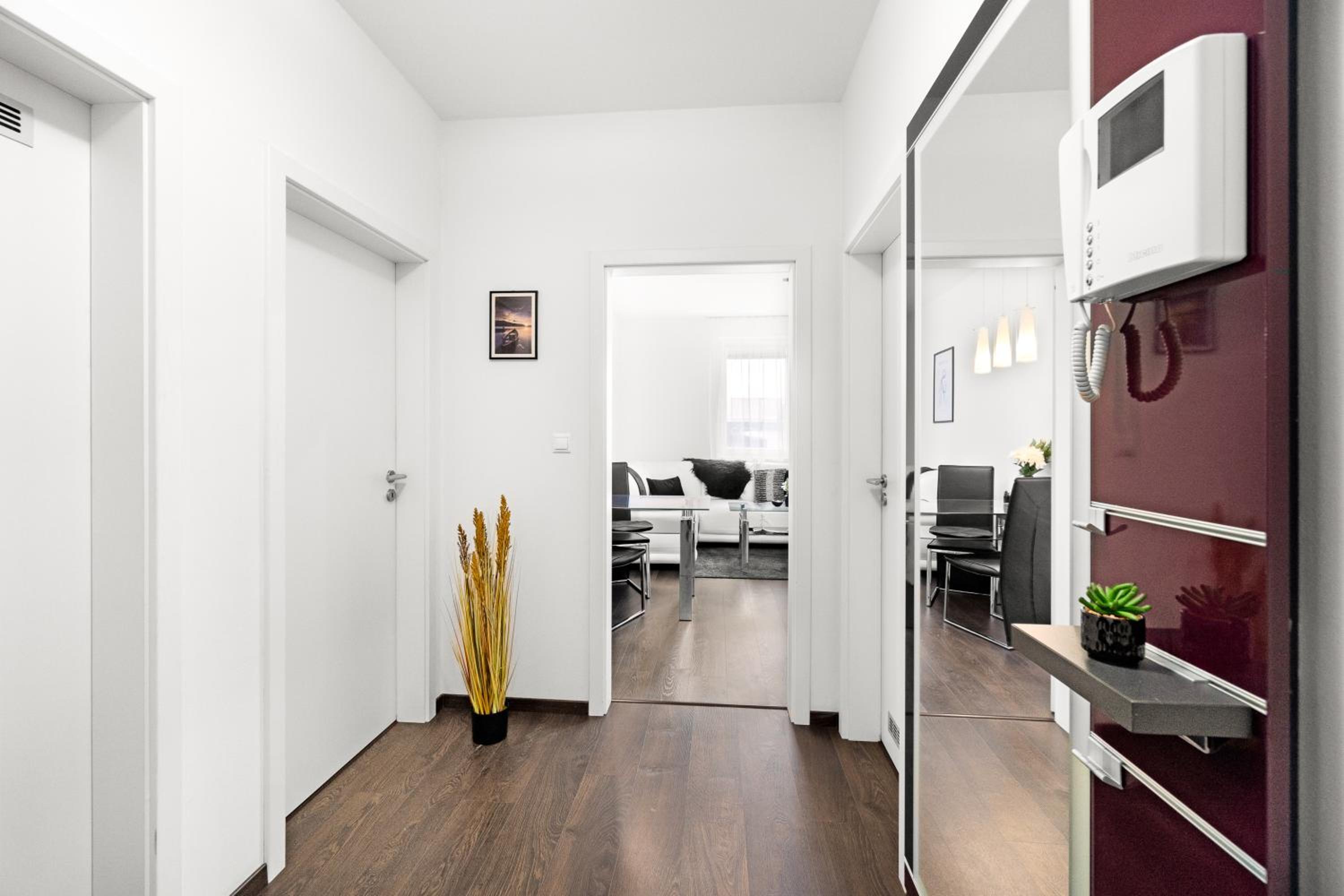 BNB New Beautiful Apartment in the Center of Ostrava with option Garage Parking