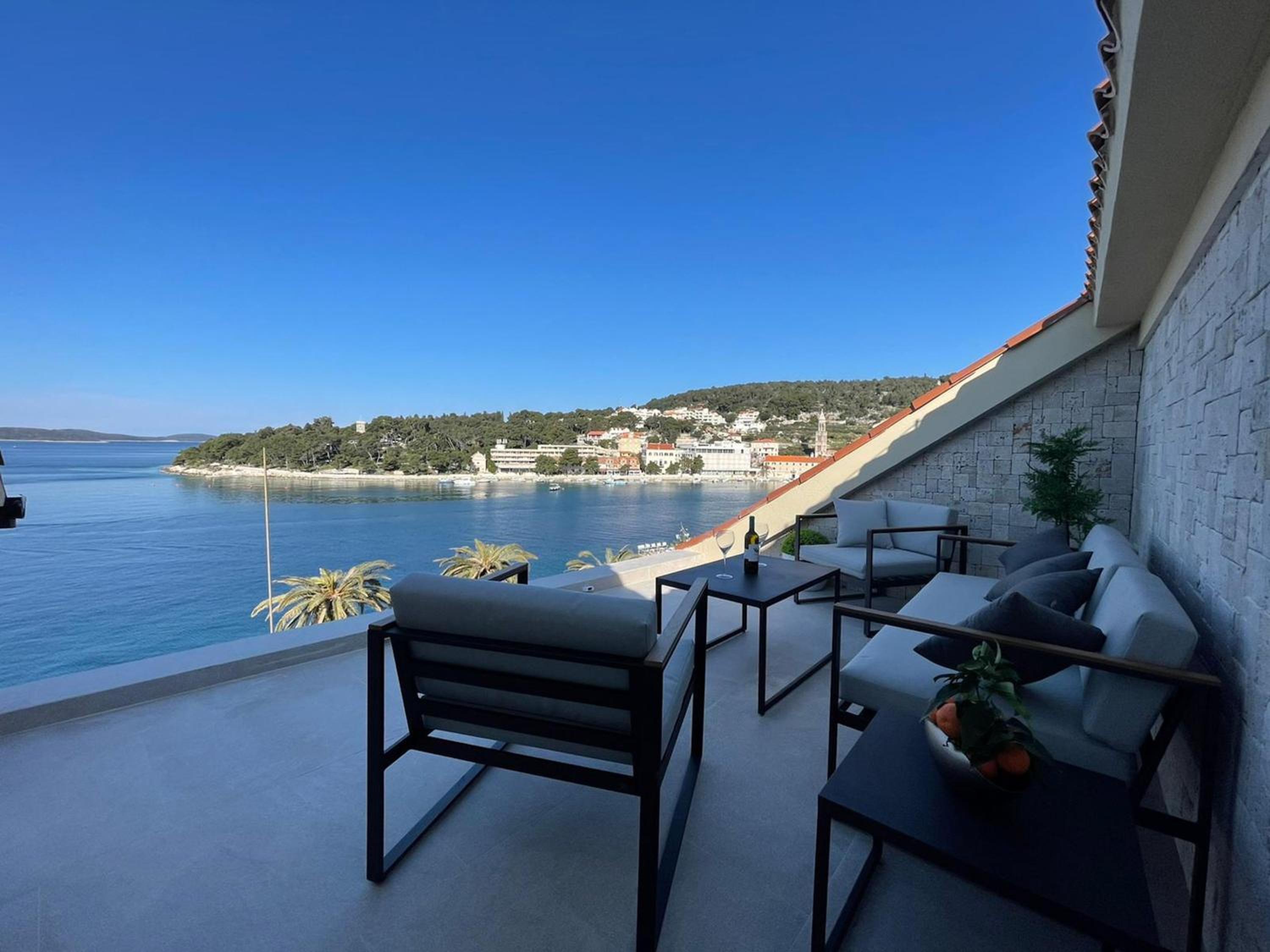 Photo 80