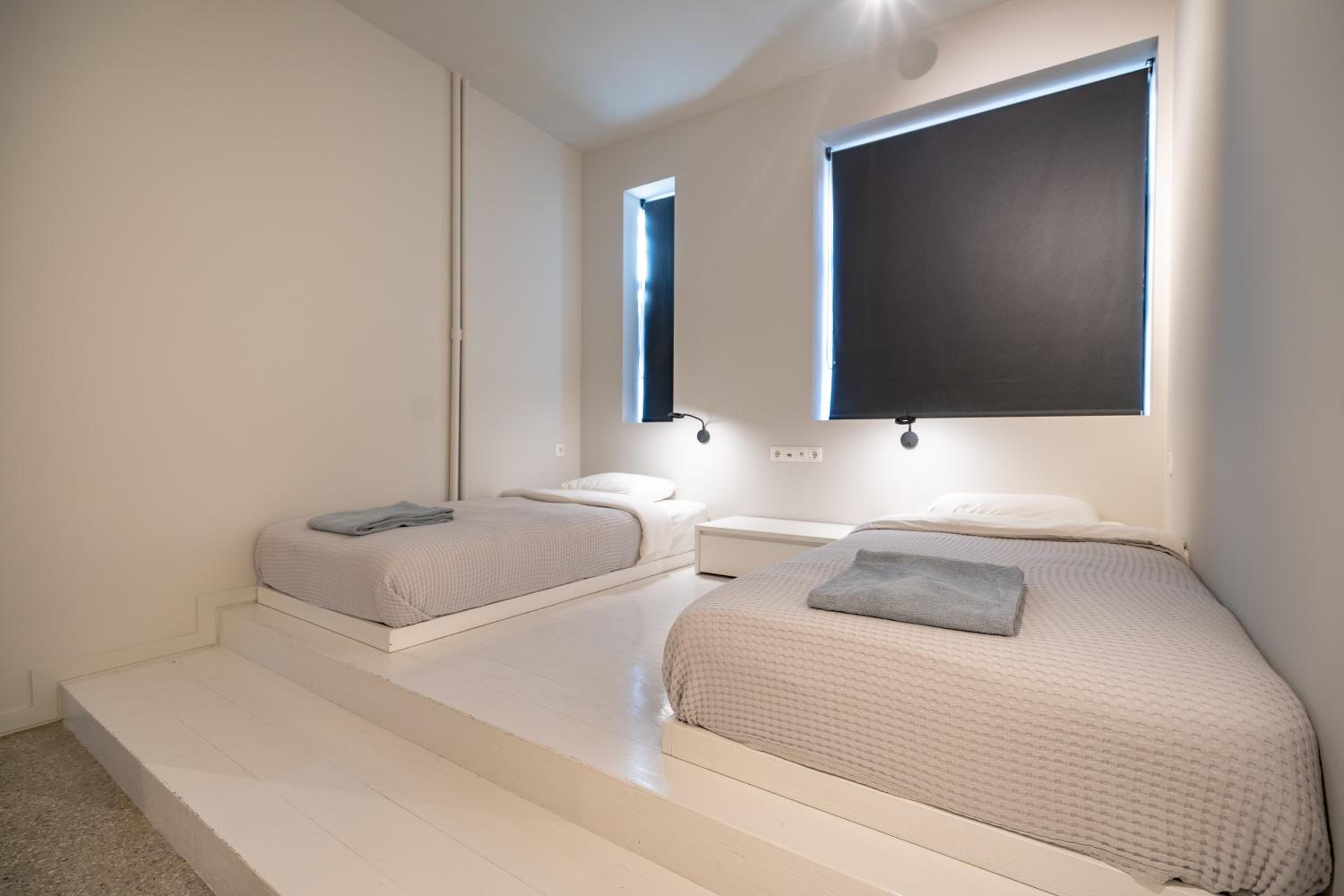 Syntagma square 2 bedrooms 4 pers apartment by MPS