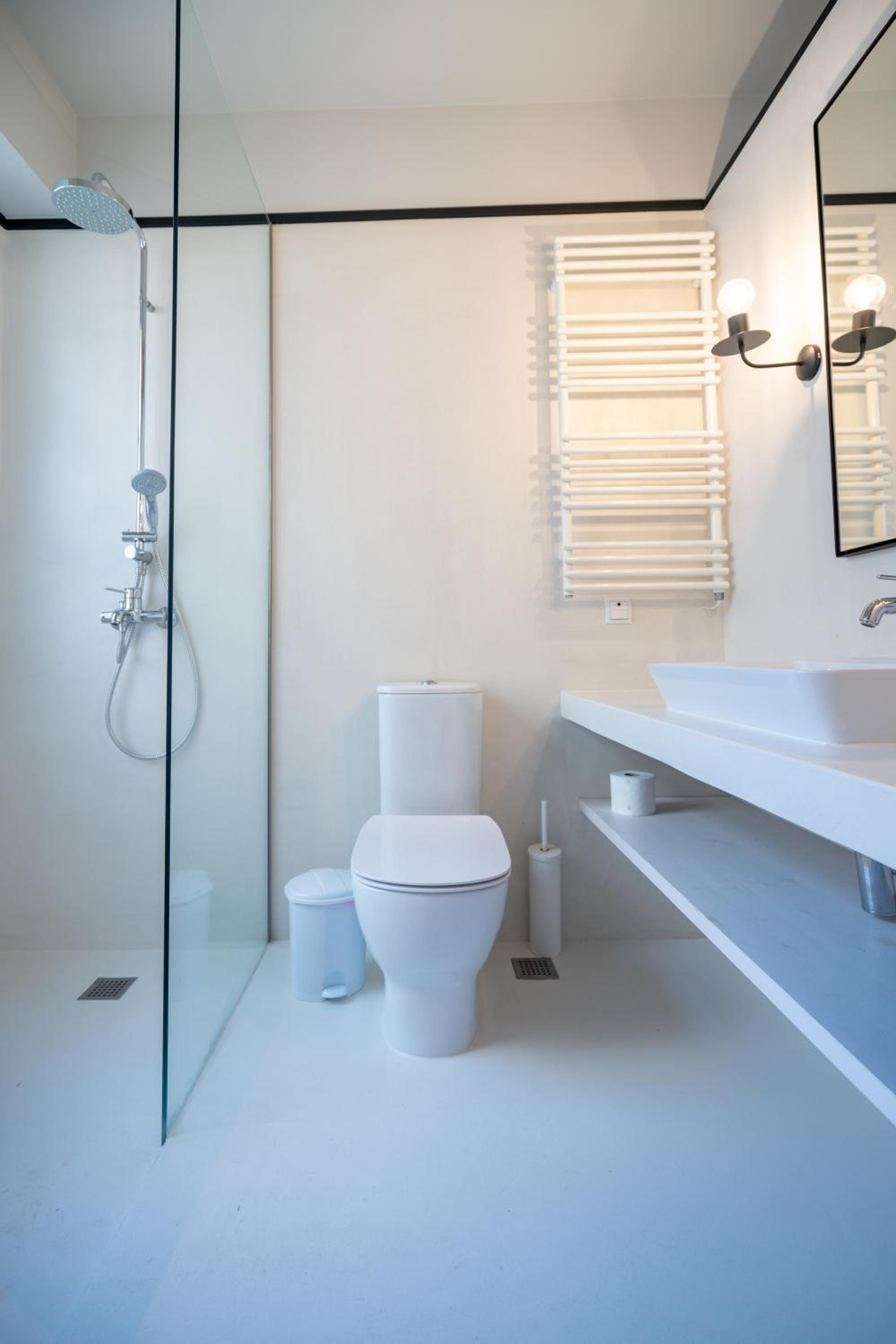 Syntagma square 2 bedrooms 4 pers apartment by MPS