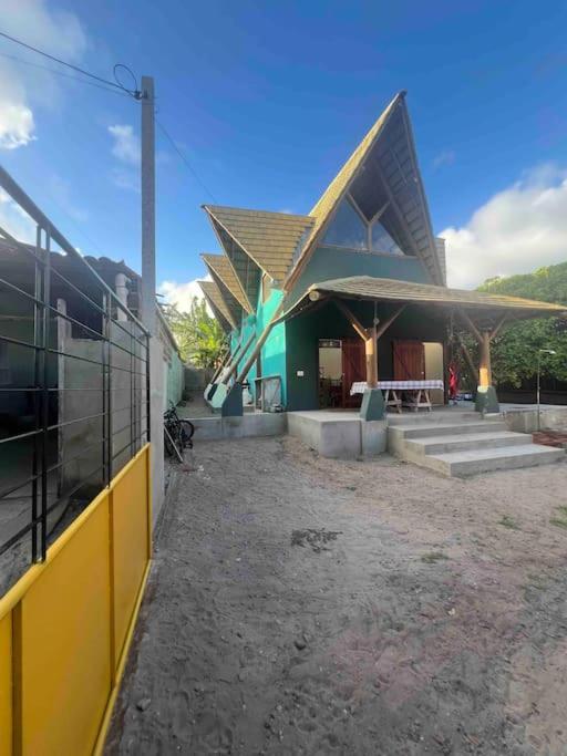Artists Loft/Mansion on Pipa Beach