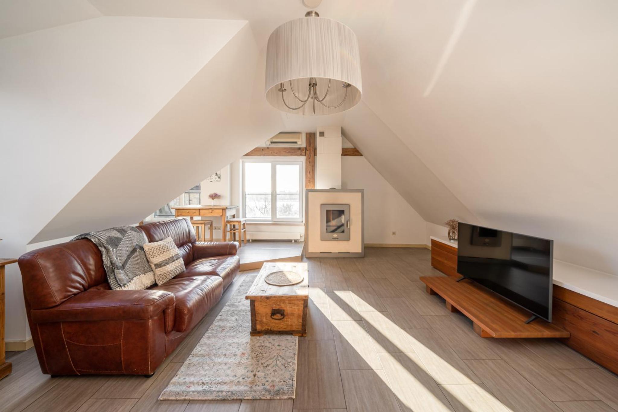 Castle Street Rooftop Retreats by Innorental view 4