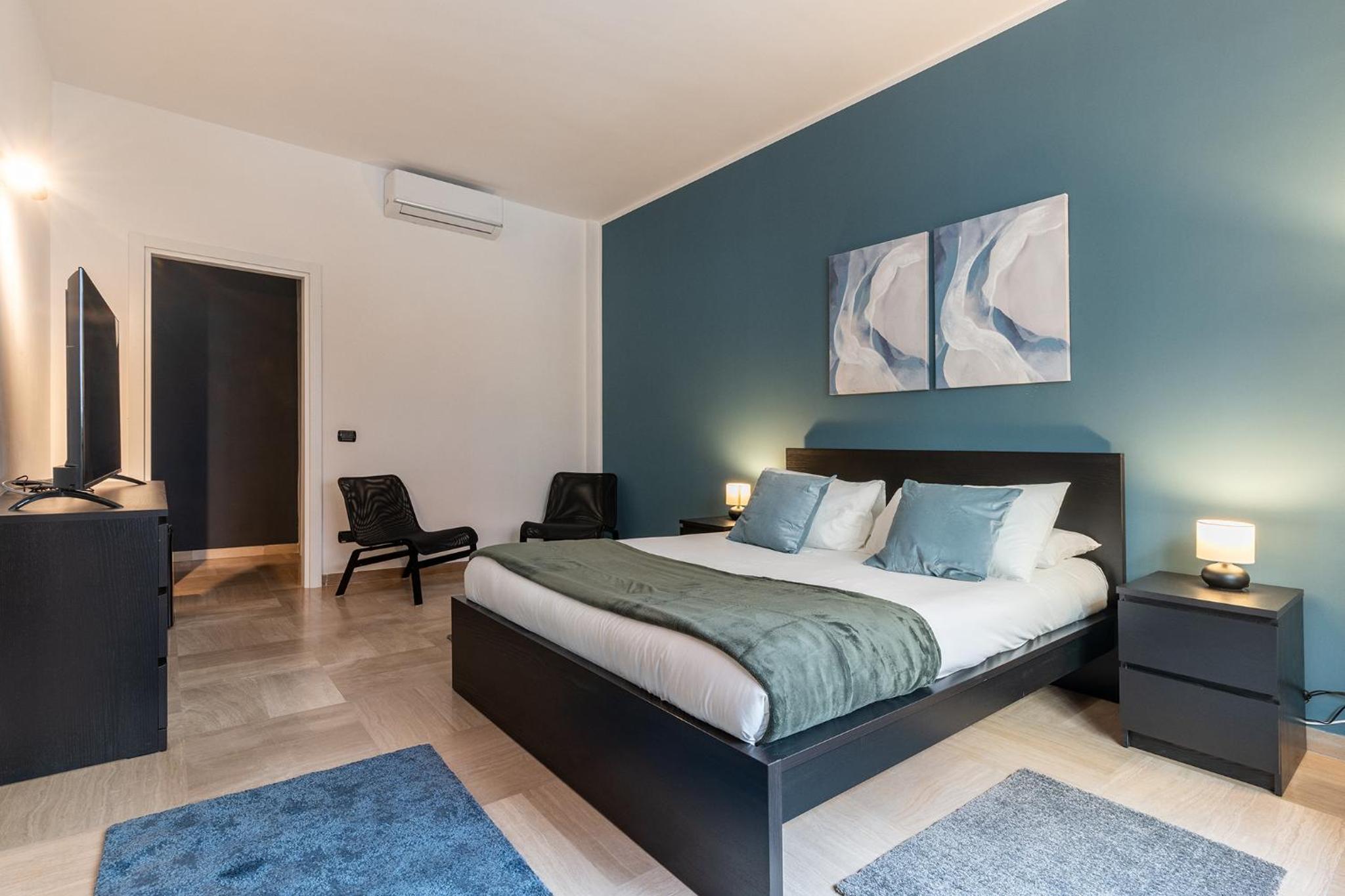 Fourooms Bari - Principe Amedeo view 4