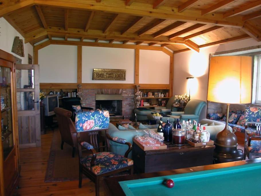 CASA FAMILIAR EN SANXENXO-Rías Baixas