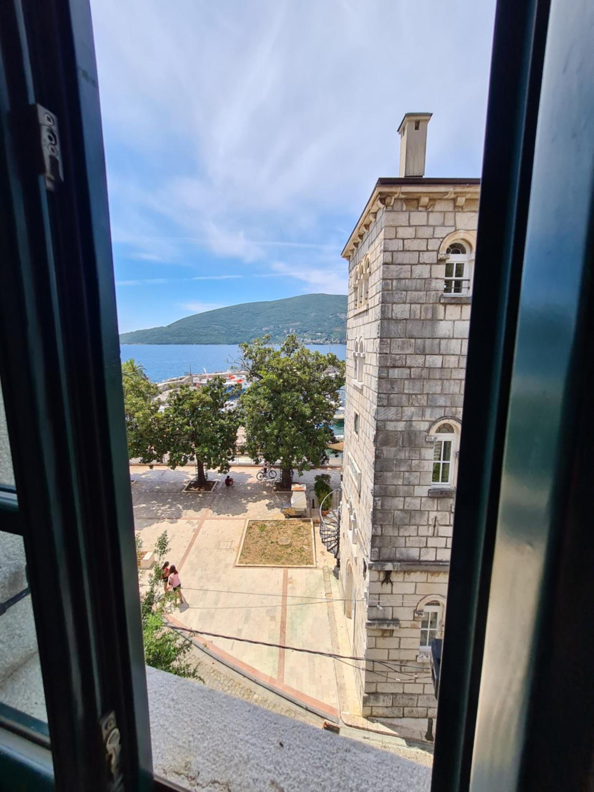 Skver Studio Apartments view 4