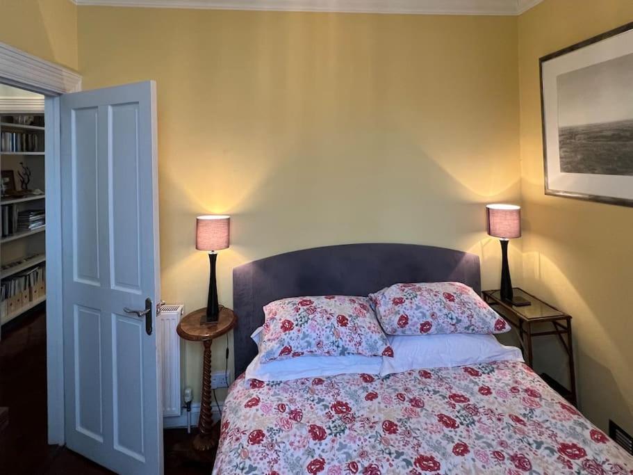 Seaside garden flat in Kemp Town