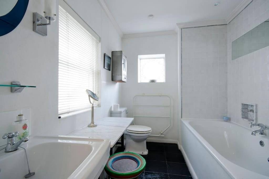 Seaside garden flat in Kemp Town