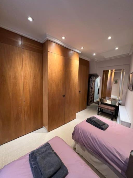Seaside garden flat in Kemp Town