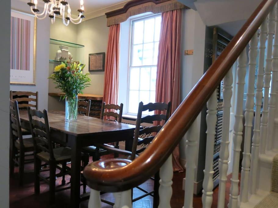 Seaside garden flat in Kemp Town