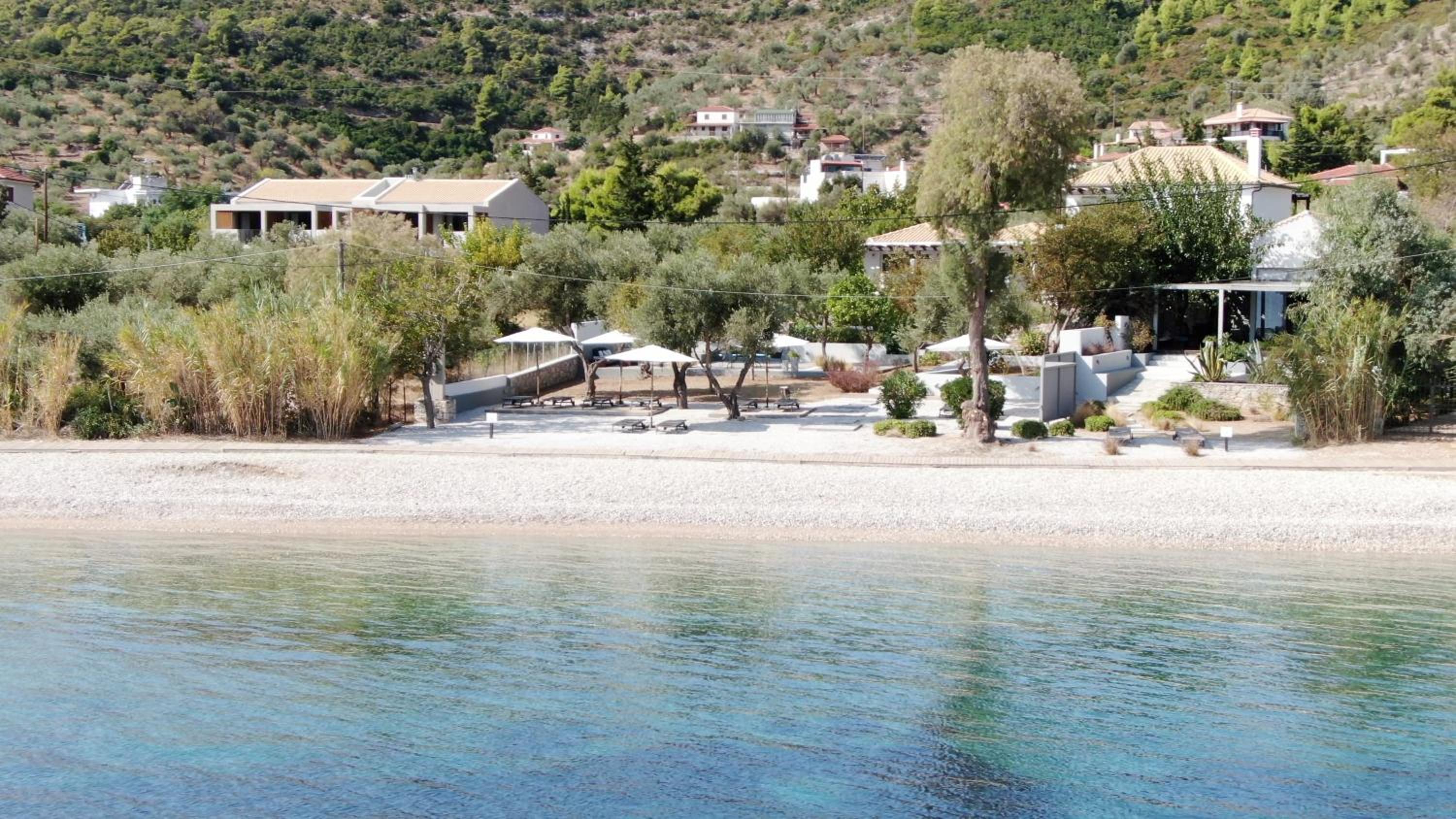 ILYA SUITES BY THE SEA