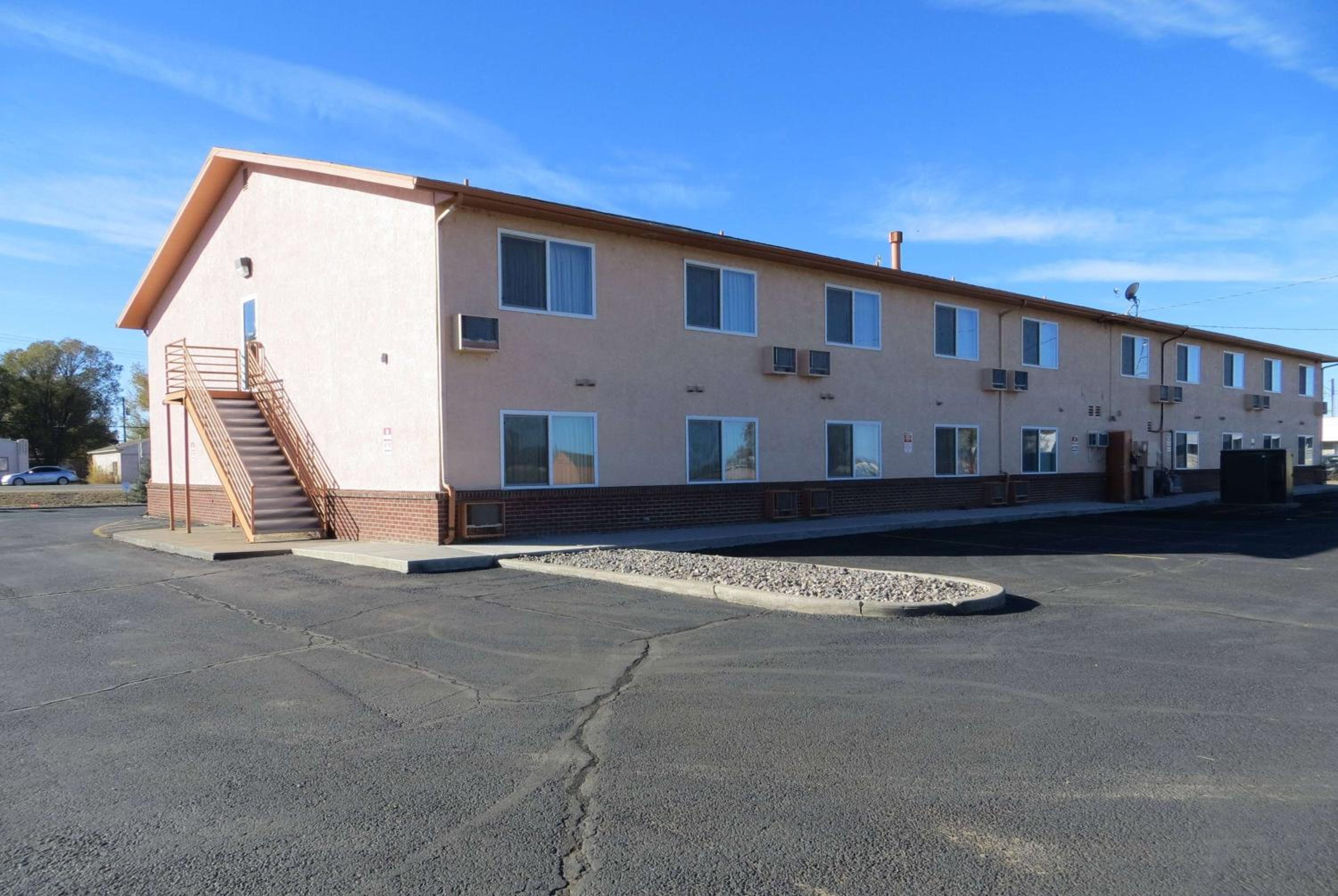 Days Inn by Wyndham Alamosa view 3
