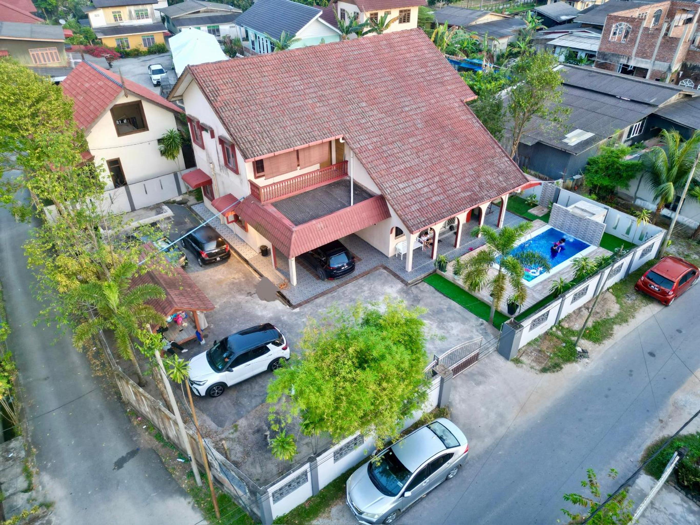 Teratai Homestay Batu Buruk photo 1