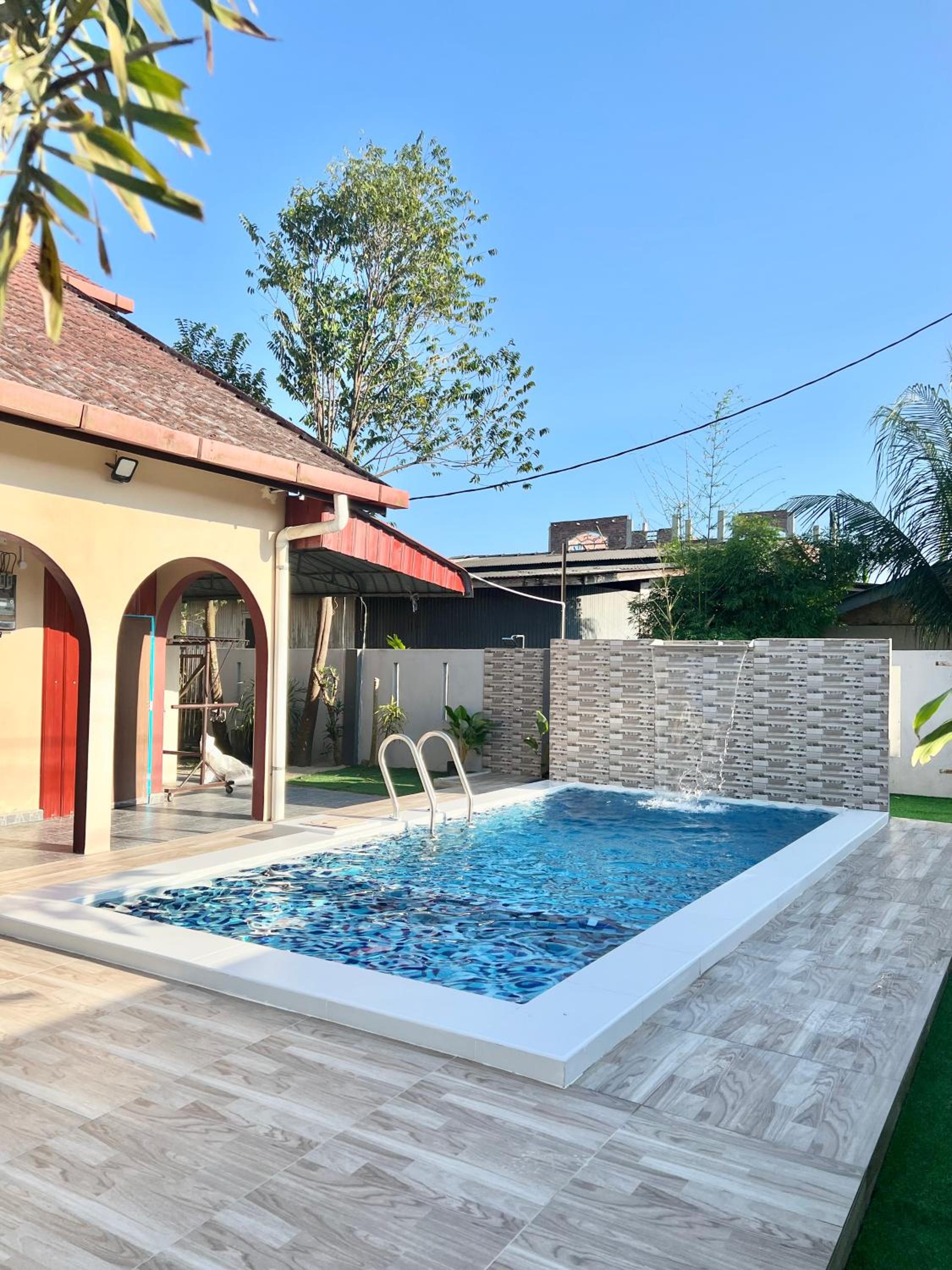 Teratai Homestay Batu Buruk photo 4