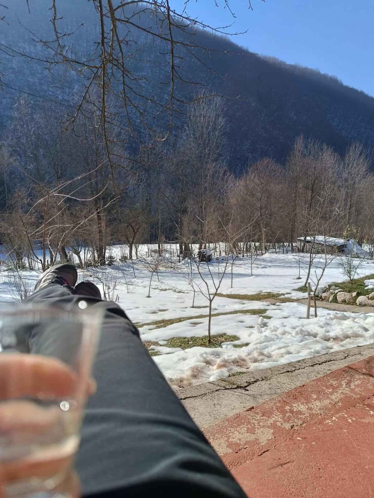 MontenegrinaBiH, Petrovici, Istocno Sarajevo
