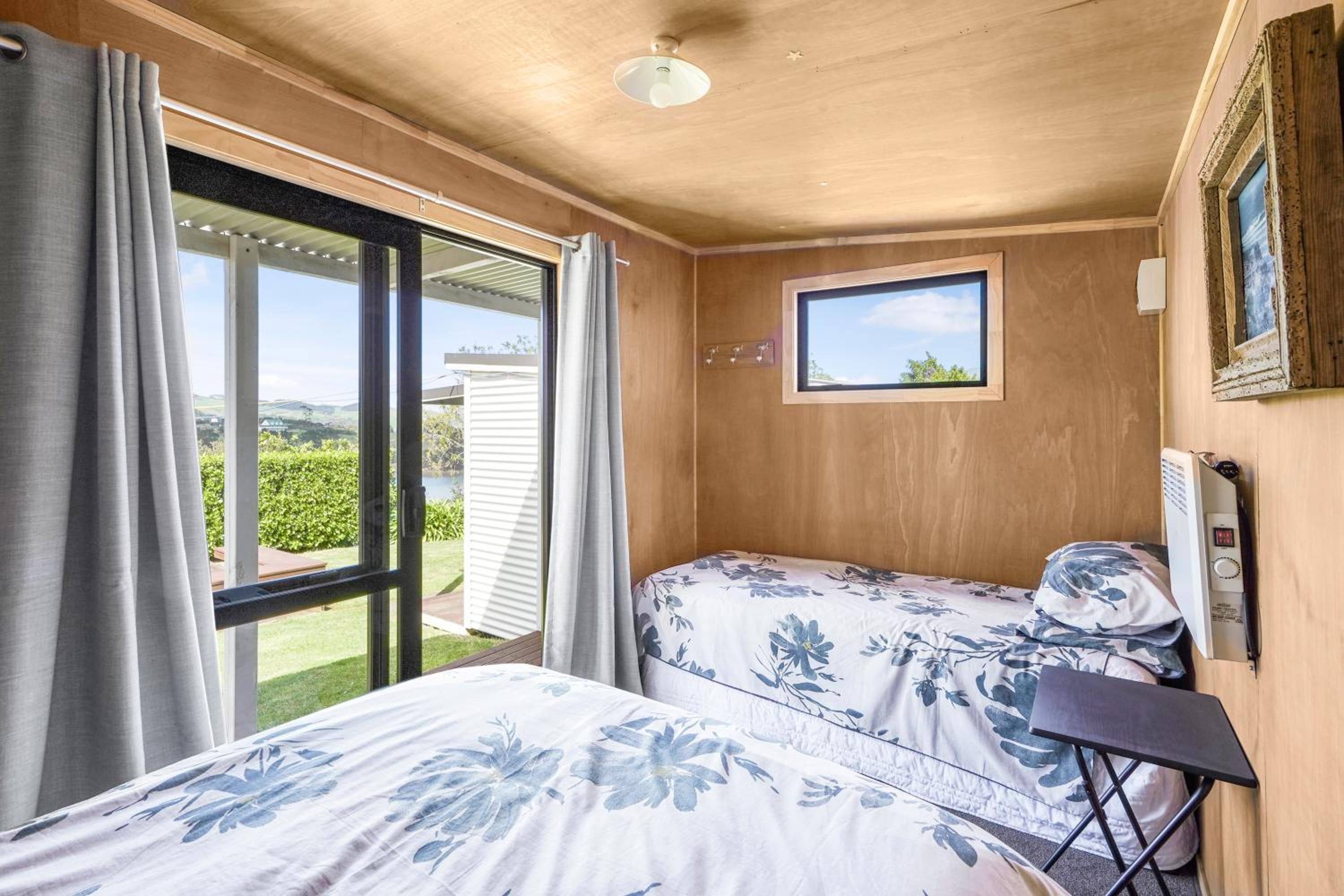 The Shed - Raglan Holiday Home view 5