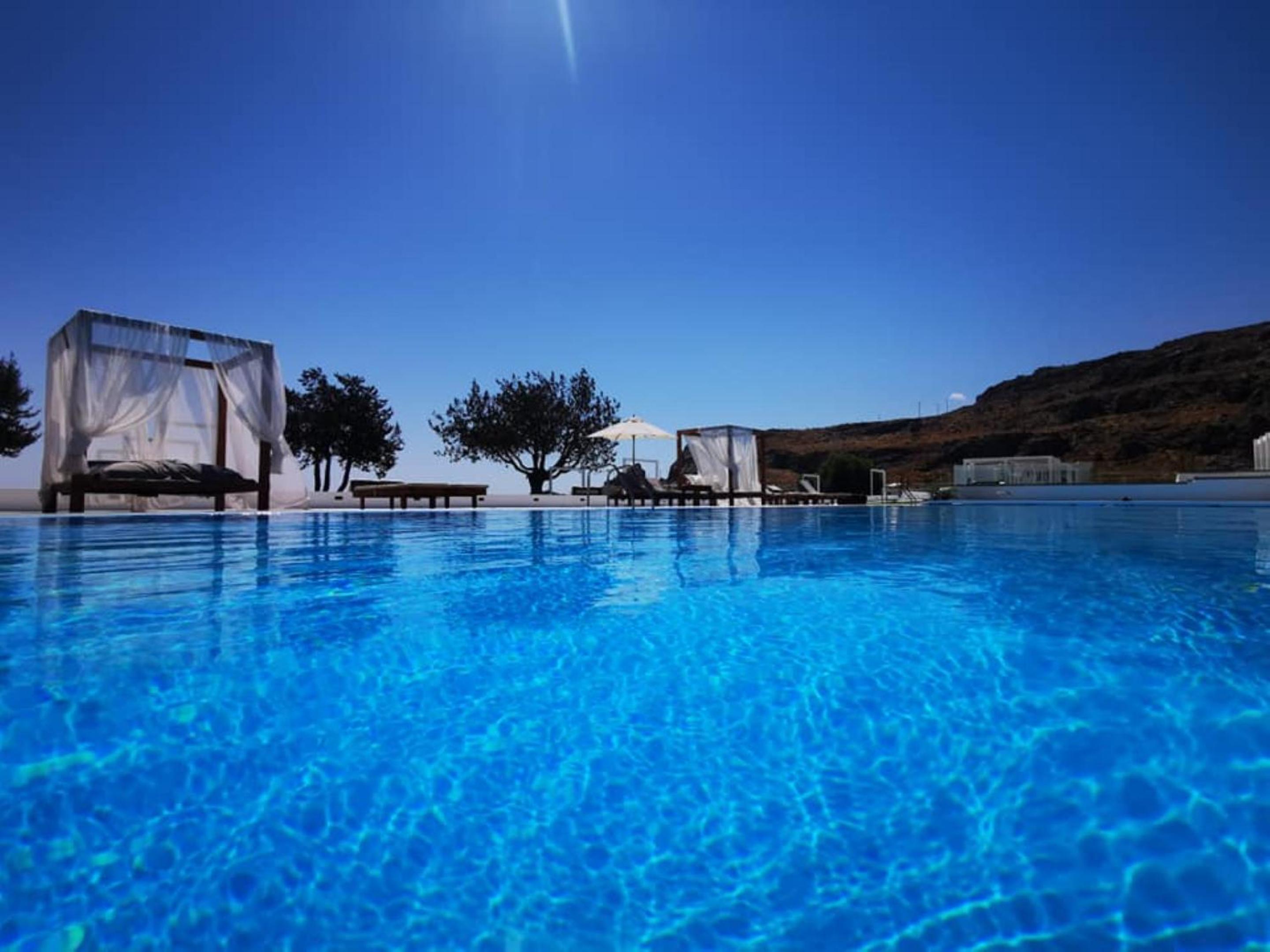 Kamari Beach photo 5