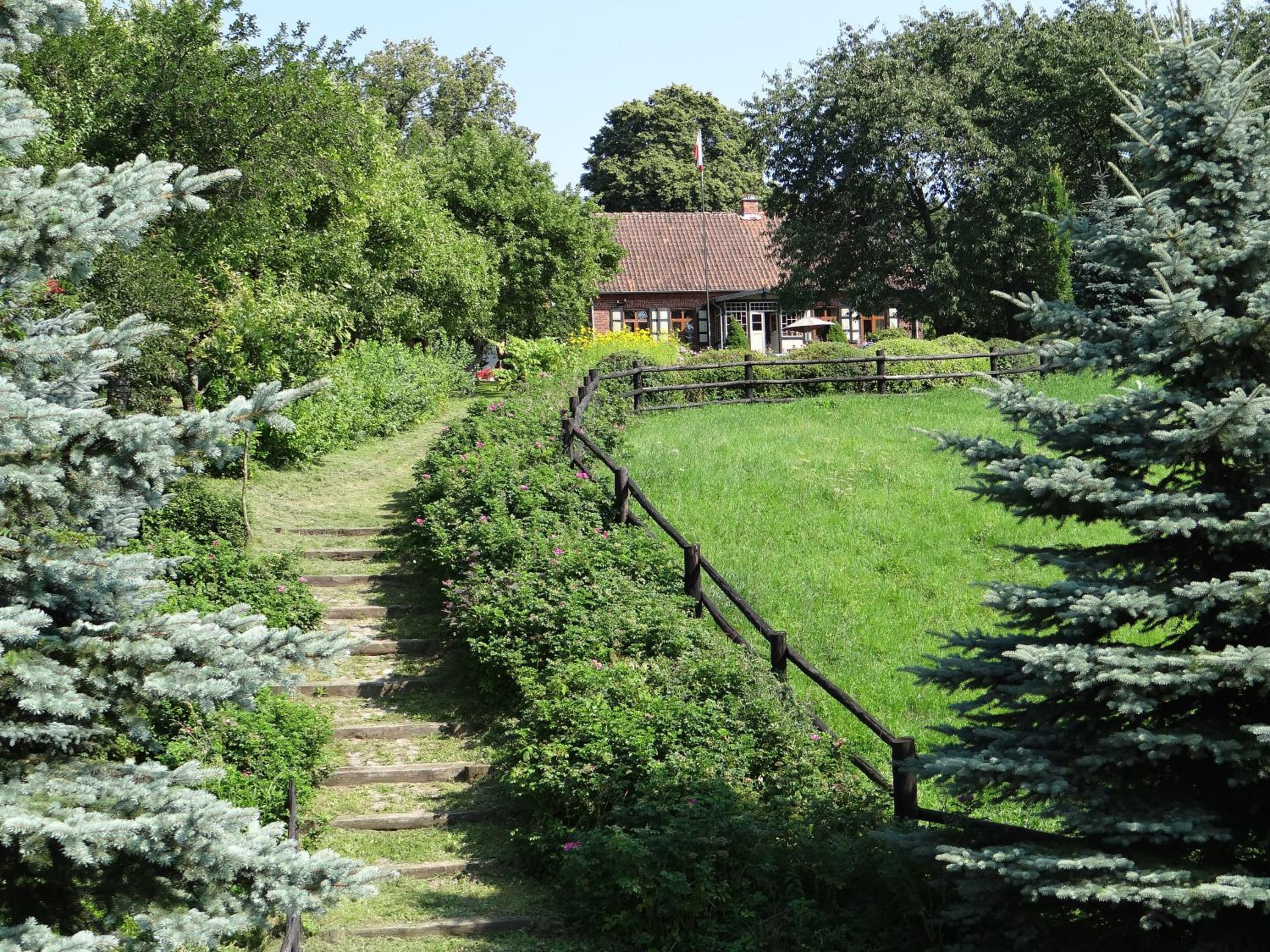 Blossom Hill Agroturystyka view 2