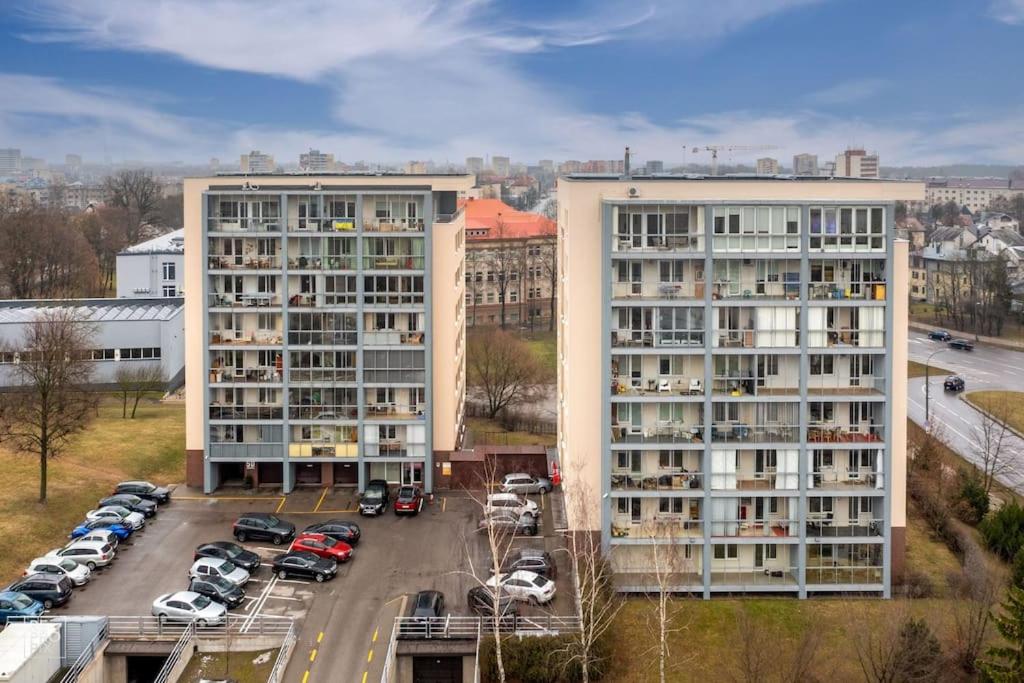 Apartment with cozy balcony by URBAN RENT view 3