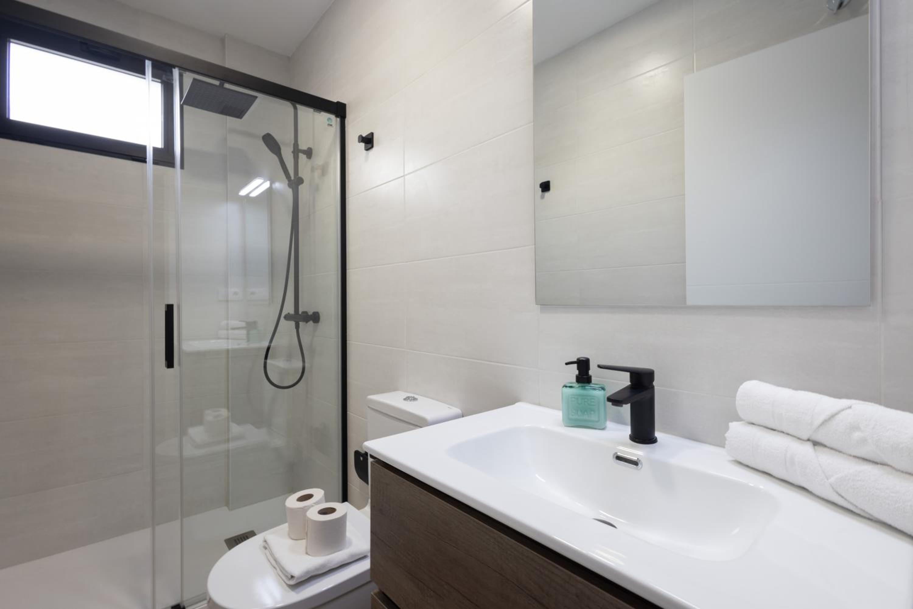 Valencia Vacations - FLORIT FLATS - The Cruz Cubierta Apartments with Terrace - Property Image 23