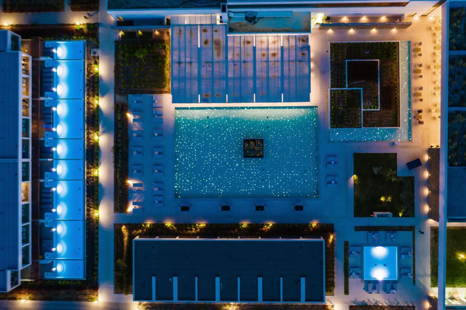 Gennadi Grand Resort 57