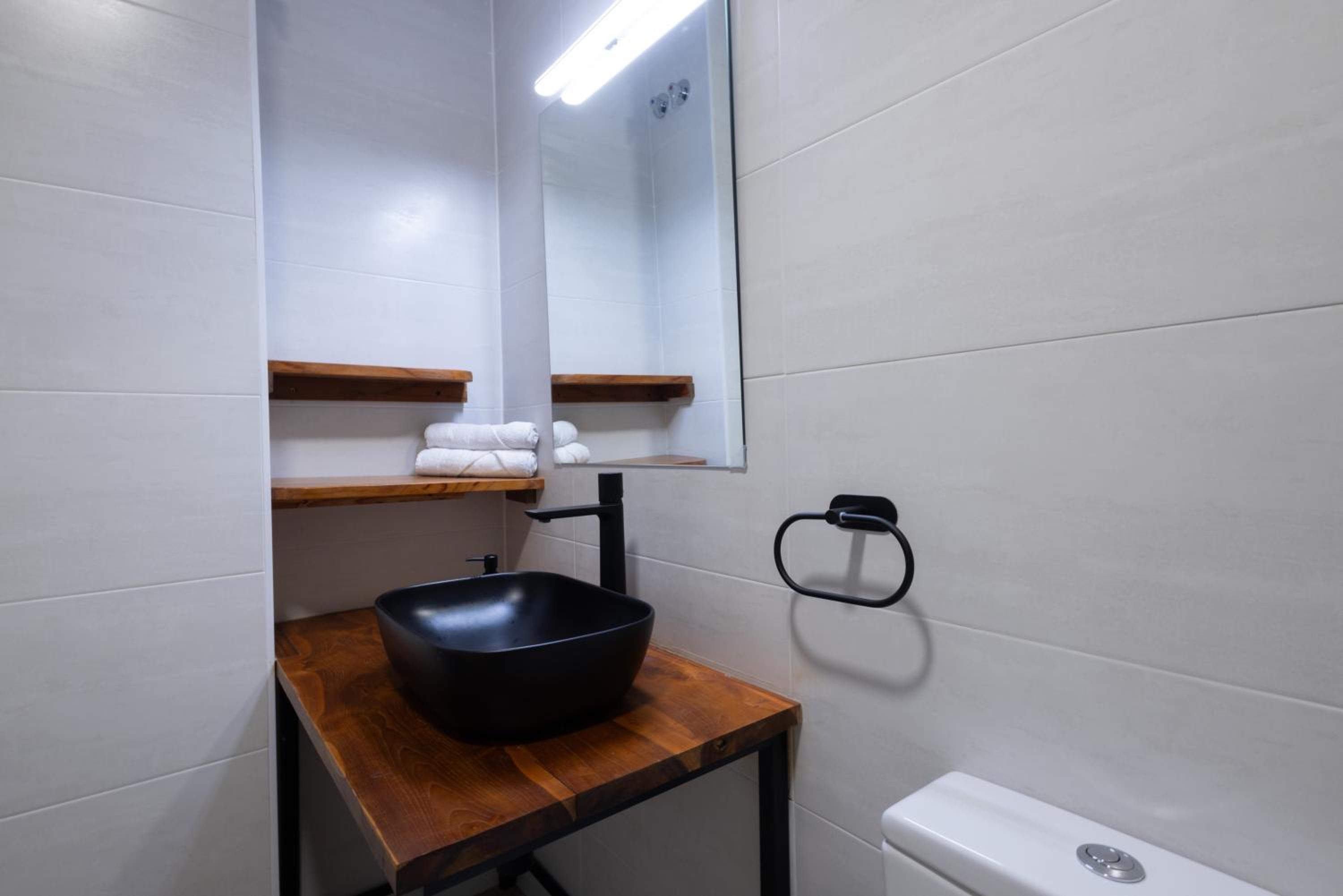 Valencia Vacations - FLORIT FLATS - The Cruz Cubierta Apartments with Terrace - Property Image 39