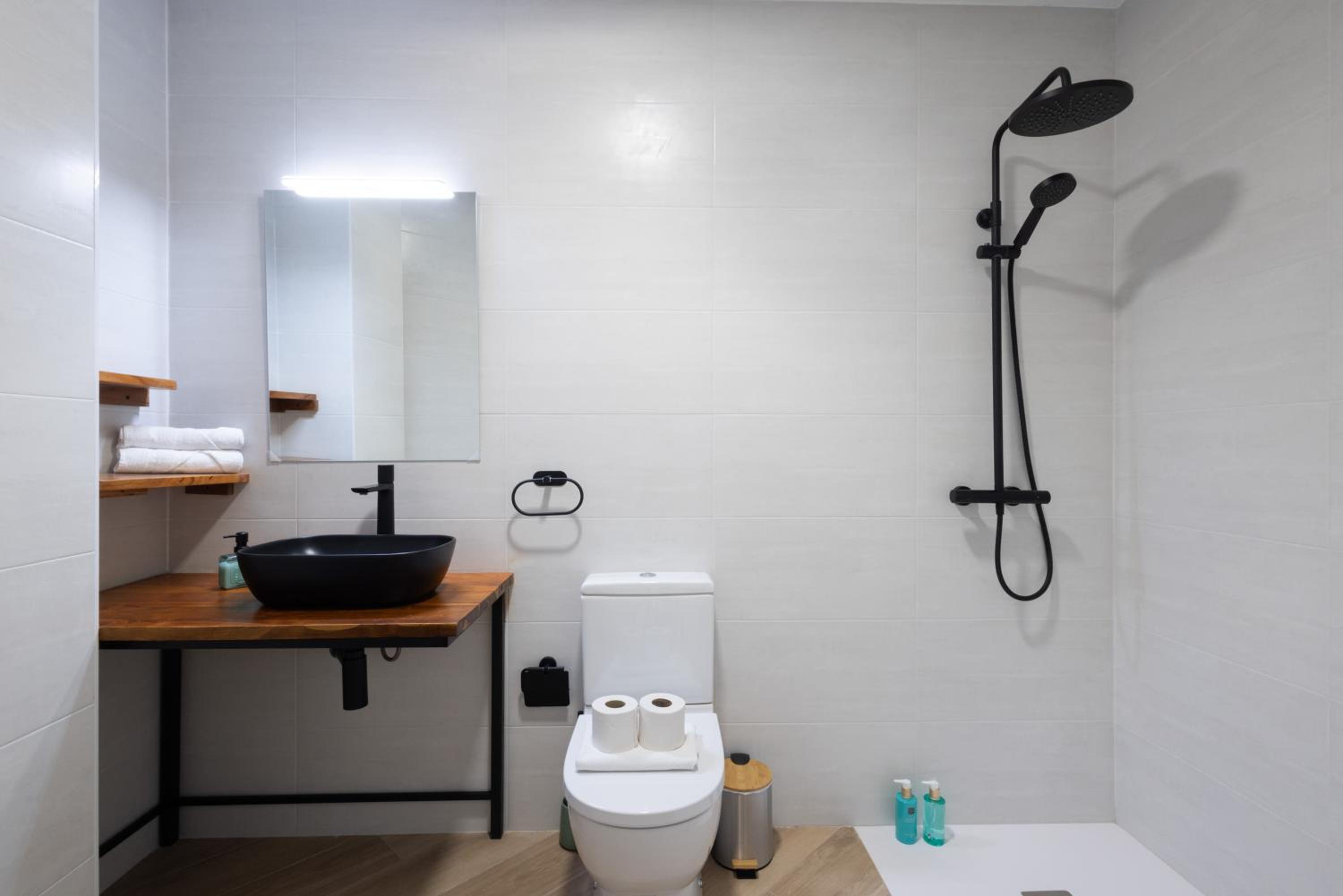 Valencia Vacations - FLORIT FLATS - The Cruz Cubierta Apartments with Terrace - Property Image 40