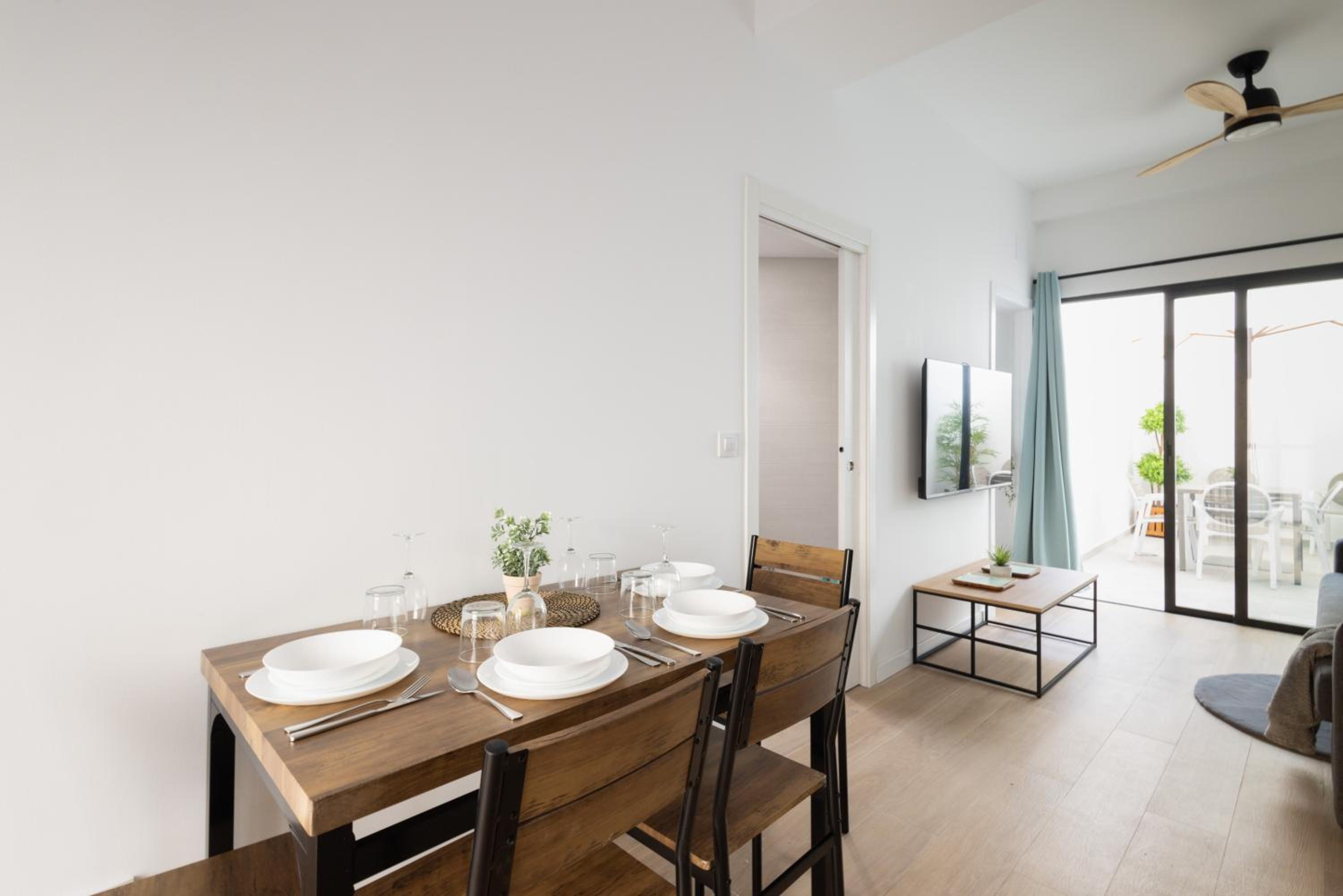 Valencia Vacations - FLORIT FLATS - The Cruz Cubierta Apartments with Terrace - Property Image 14