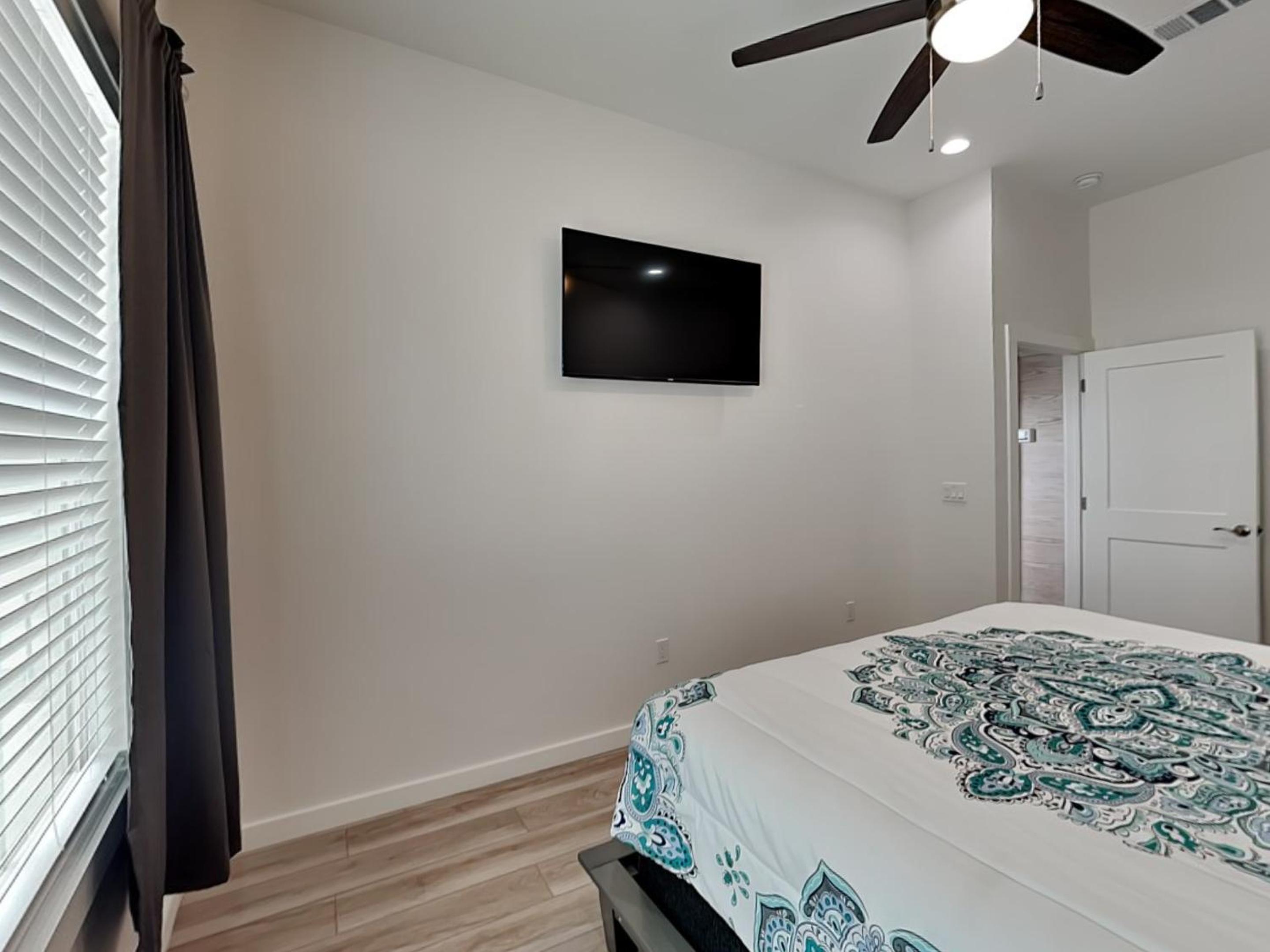 Oasis On The Bay view 5
