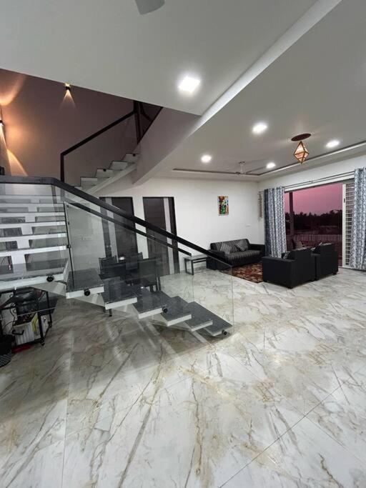 Tripvana Sunset Villa