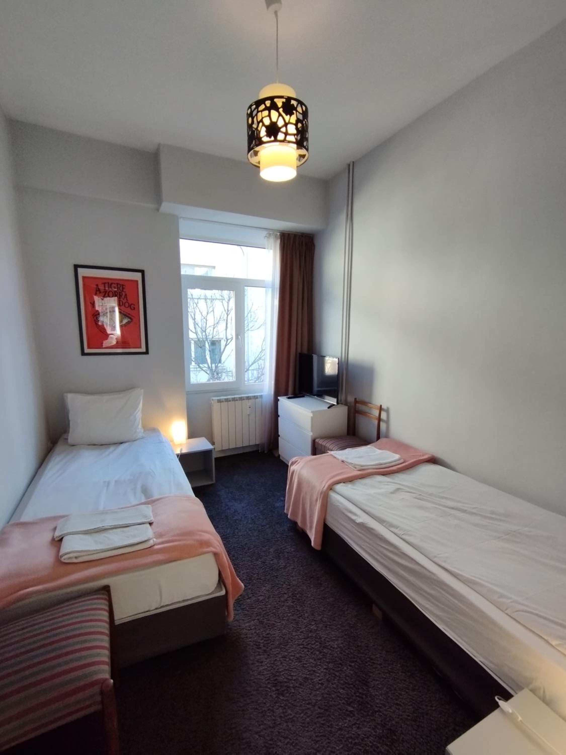 Top Center Apartment 7