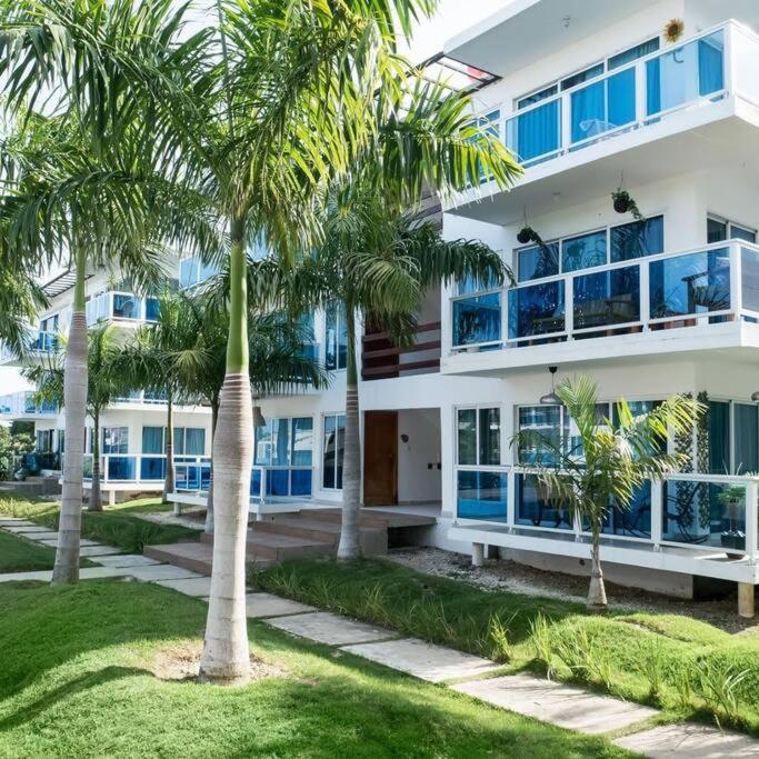 Apartamento en Playa Coconut @drvacationsrental