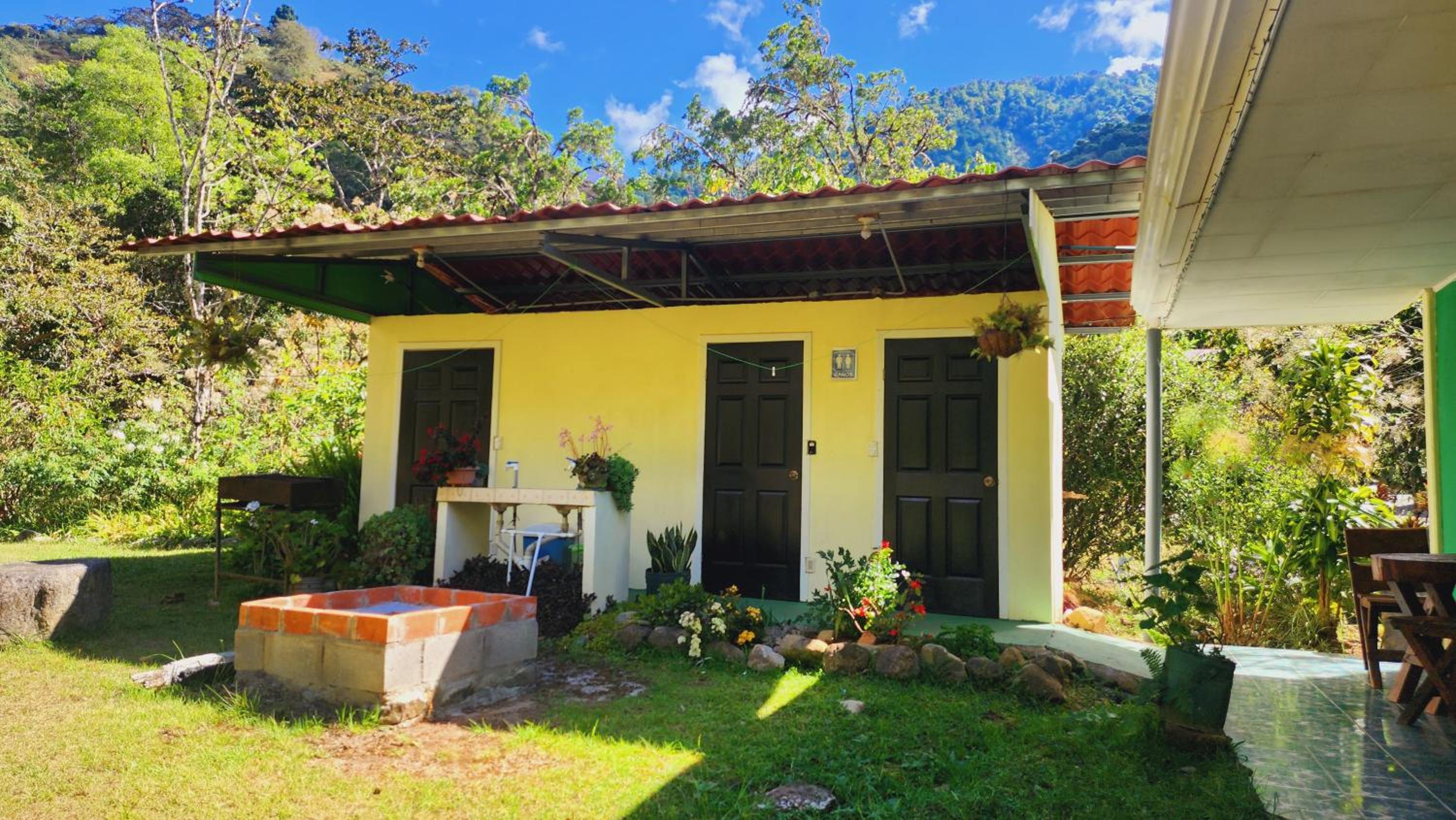 Hospedajes Richie Eco Camp