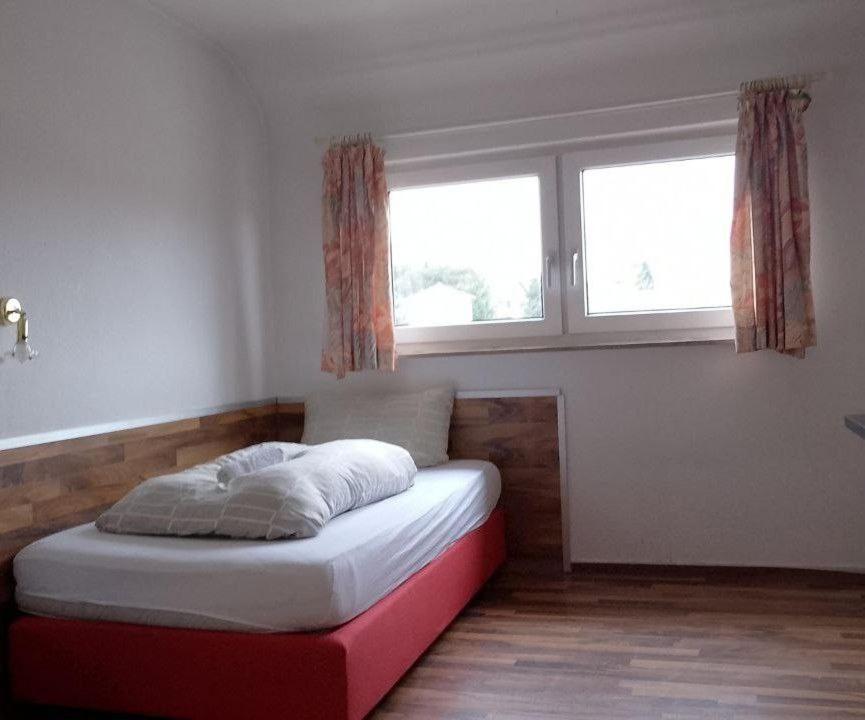 Bew Monteurzimmer - Waldbronn