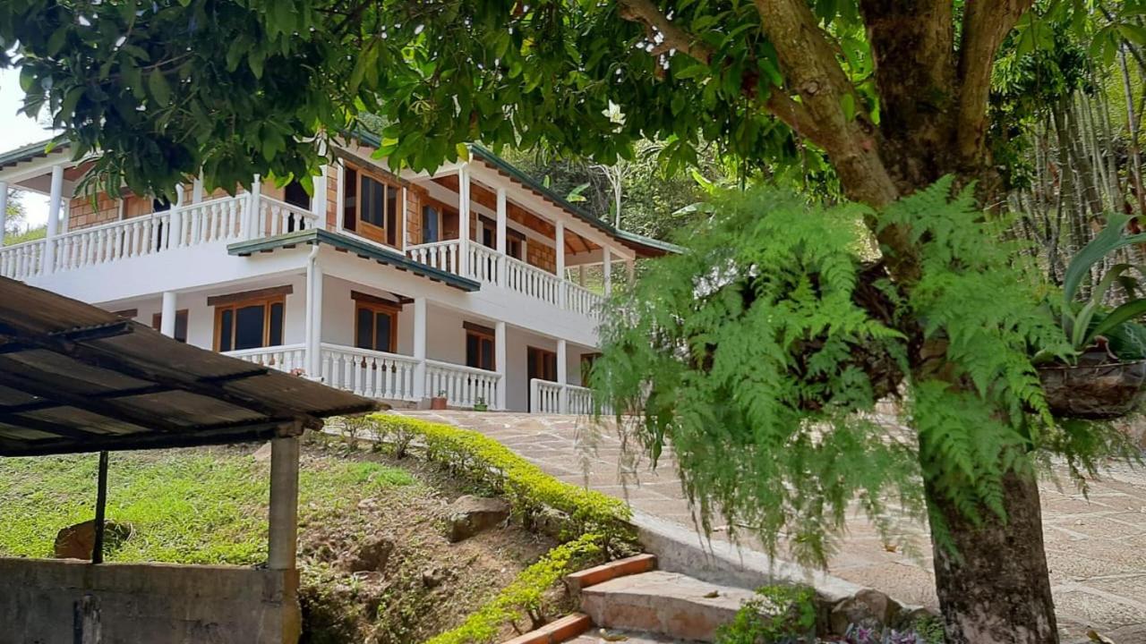 Finca Los Caneyes