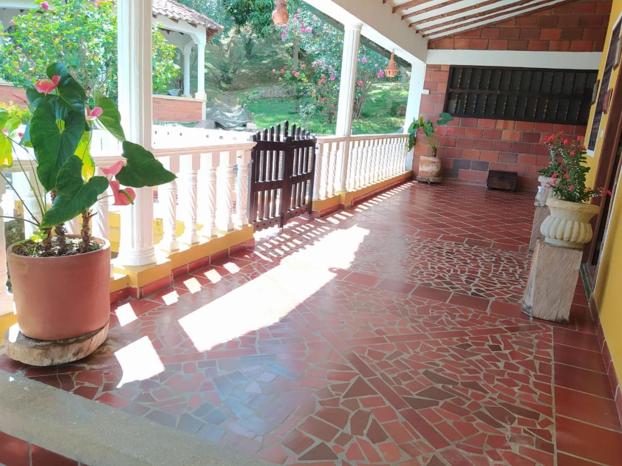 Finca Los Caneyes