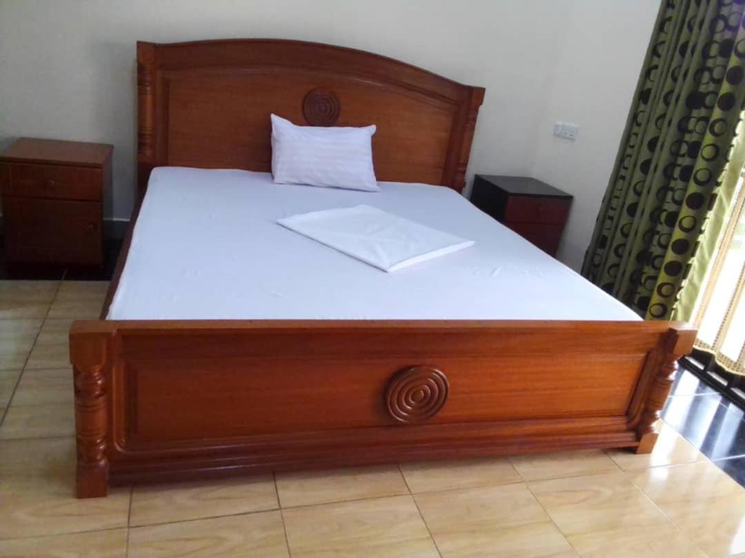 AIPORT HONEST VILLAS