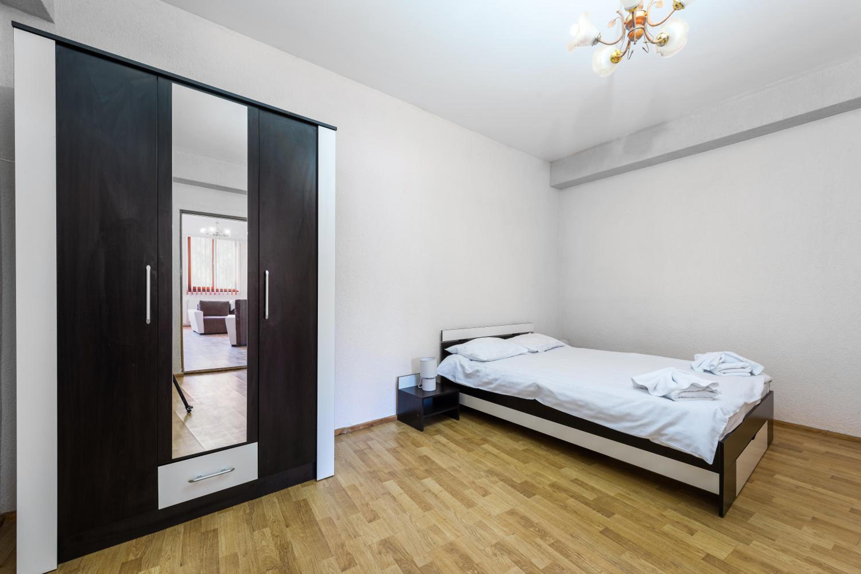 Central Apartament Predeal Nr 5 view 3