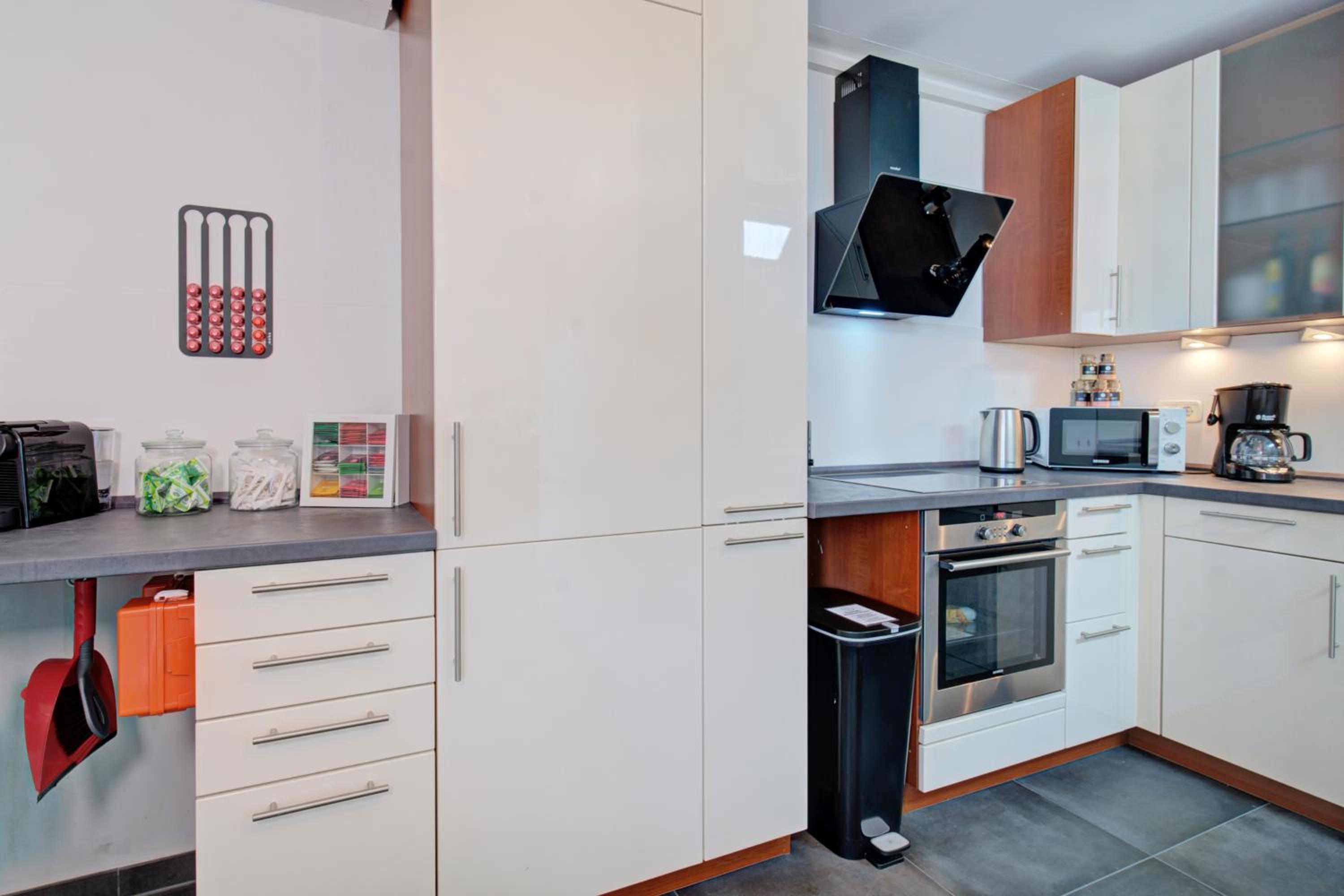 Das Penthouse - Jacuzzi - BBQ - Dachterrasse