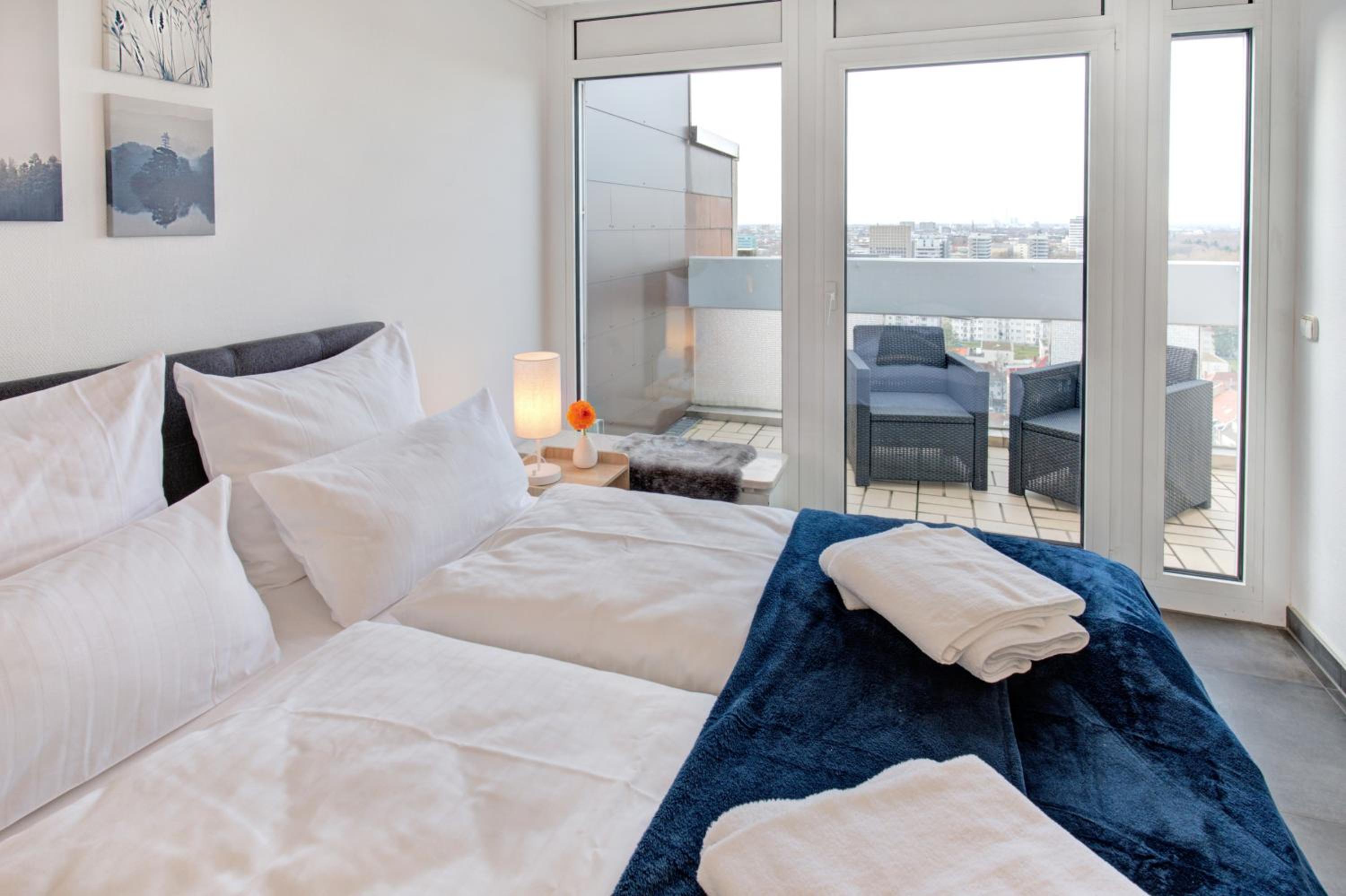 Das Penthouse - Jacuzzi - BBQ - Dachterrasse