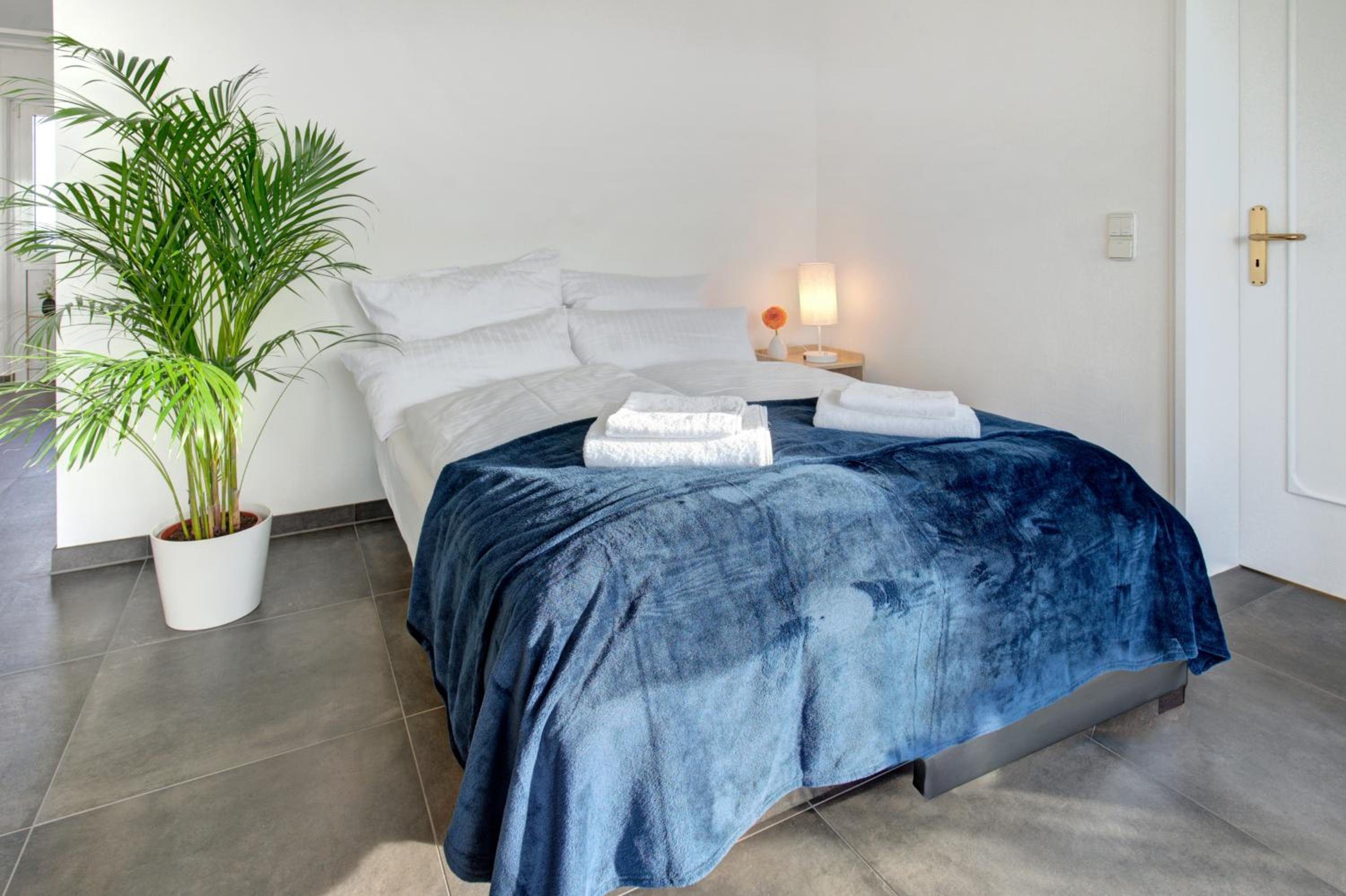 Das Penthouse - Jacuzzi - BBQ - Dachterrasse