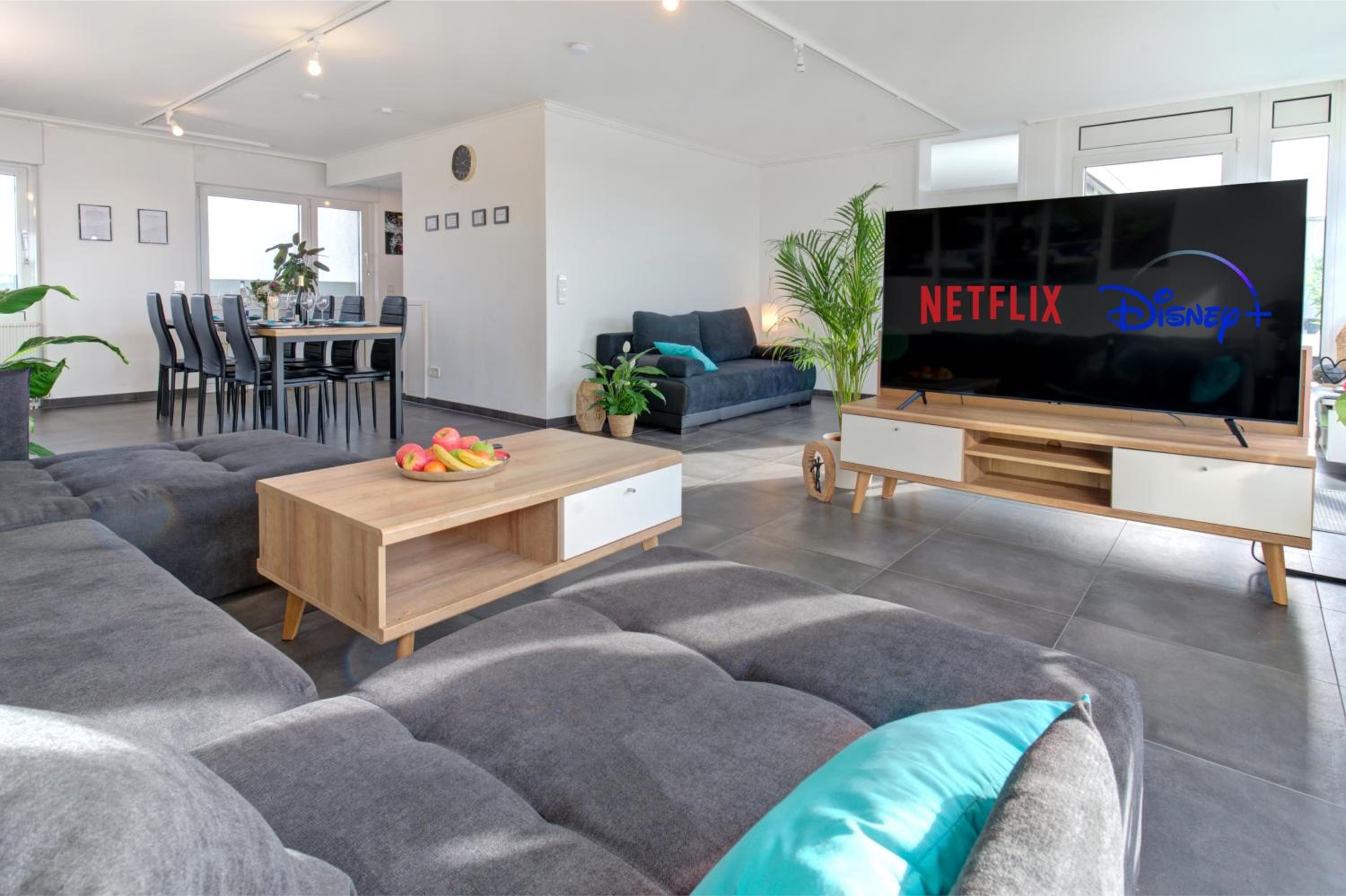 Das Penthouse - Jacuzzi - BBQ - Dachterrasse