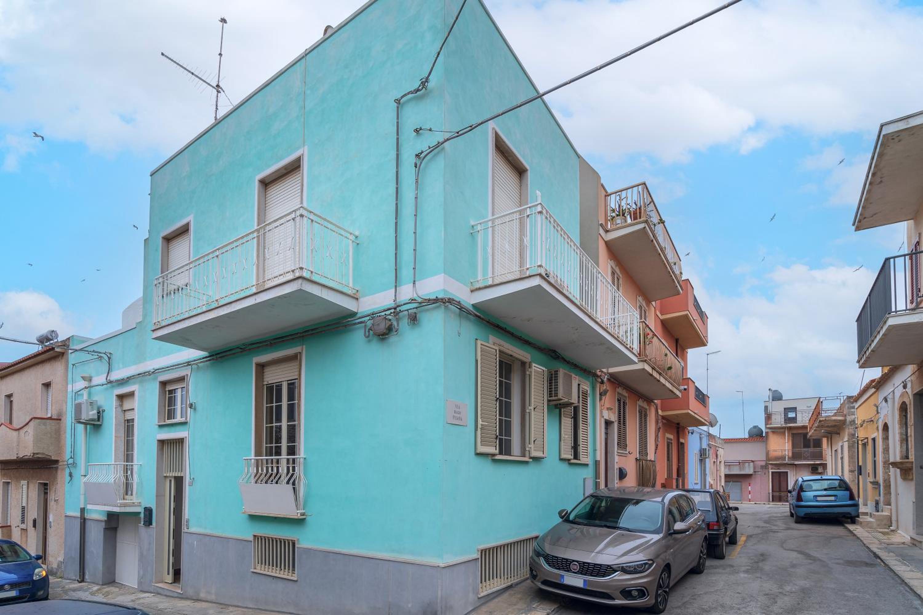 Tiffany Apartment